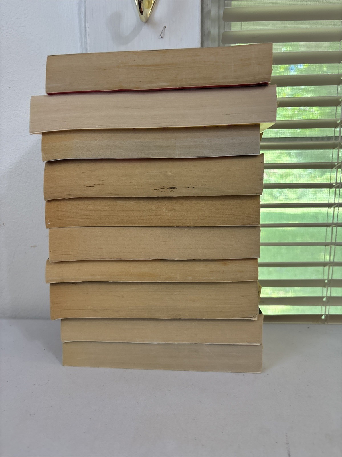 Lot of 10 Mystery – Paperbacks – Mixed Authors – FREE SHIPPING