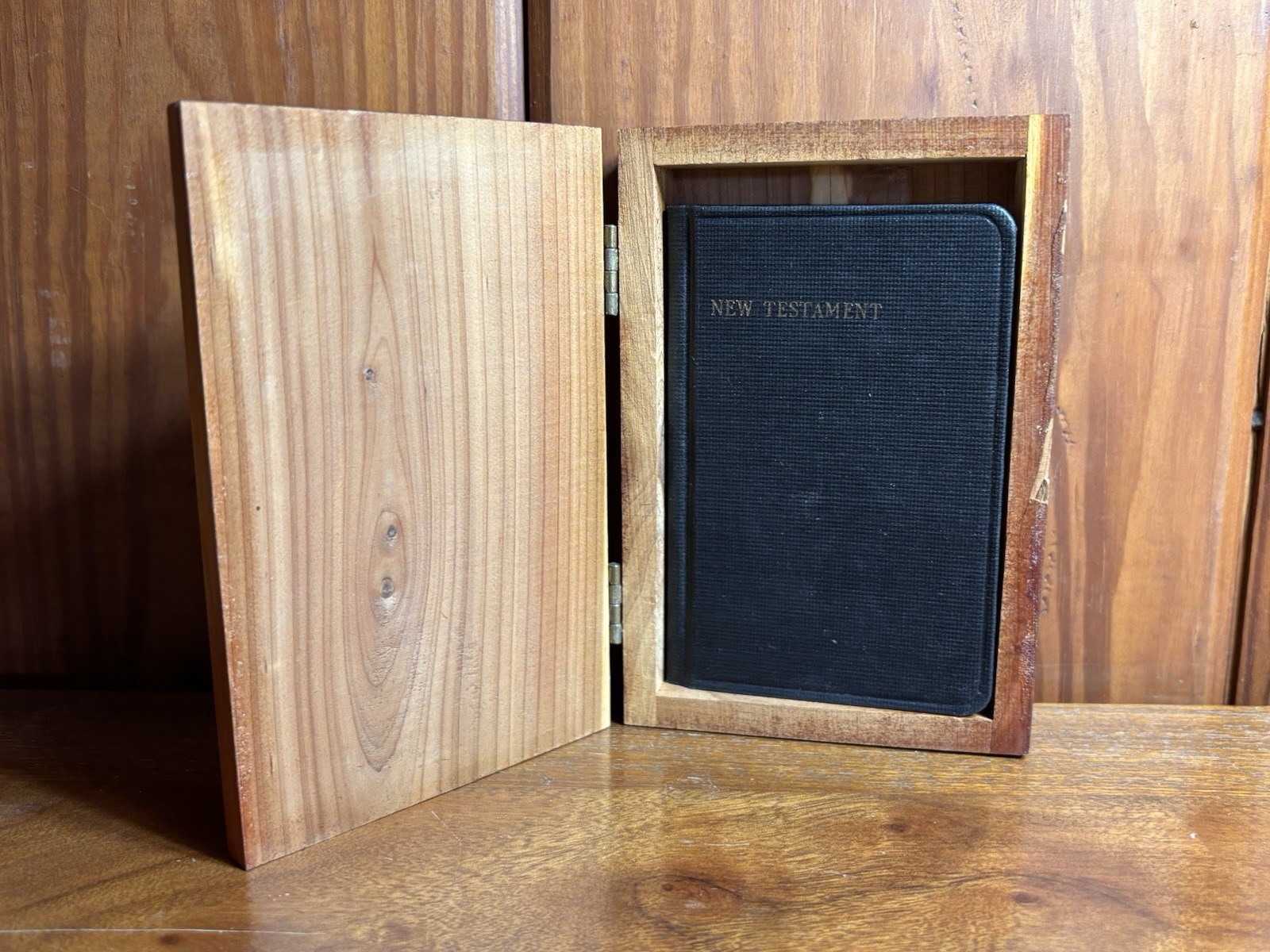 Bible Pocket In Box New Testament 1968 National Bible Press KJV Vintage