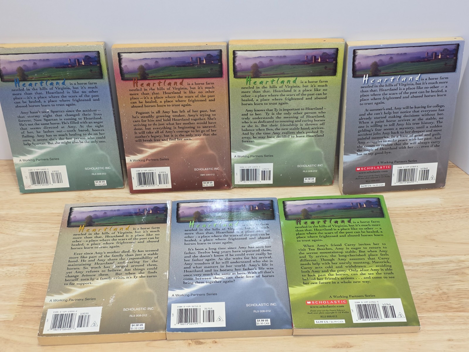 LOT OF 7 Heartland Book Series Lauren Brooke Horses Mixed Lot PB 2-4 6 8 18 20