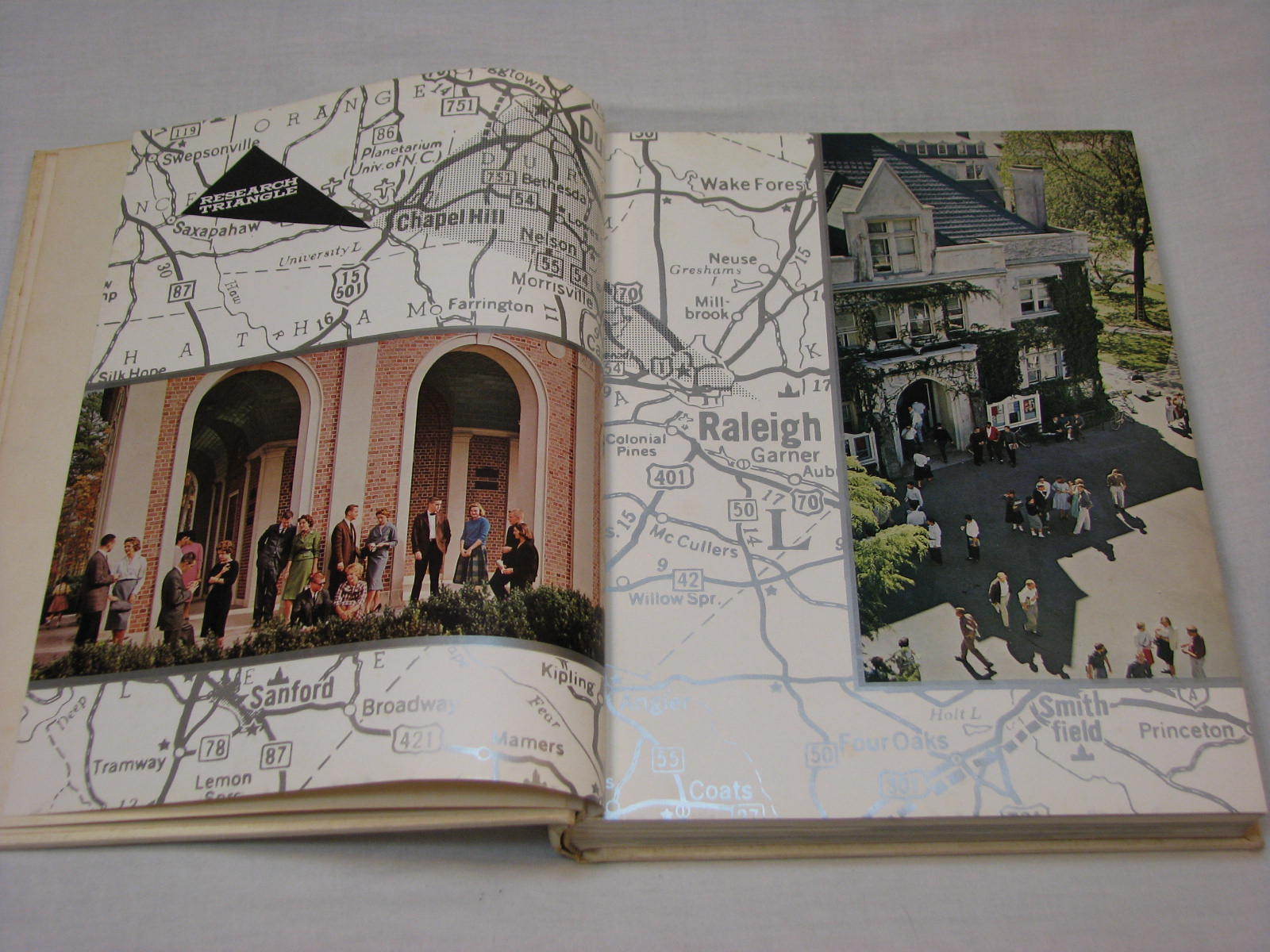 1960 UNC Chapel Hill Yackety Yack Student Yearbook Tar Heels Annual Alumni Fan