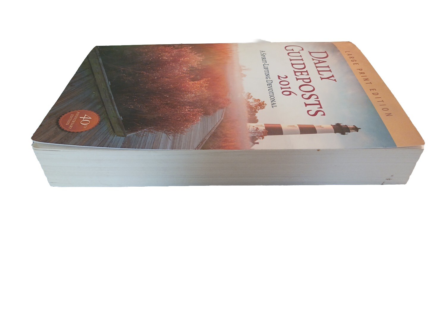 Daily Guideposts 2016 A Spirit Lifting Devotional Paper Back LARGE PRINT