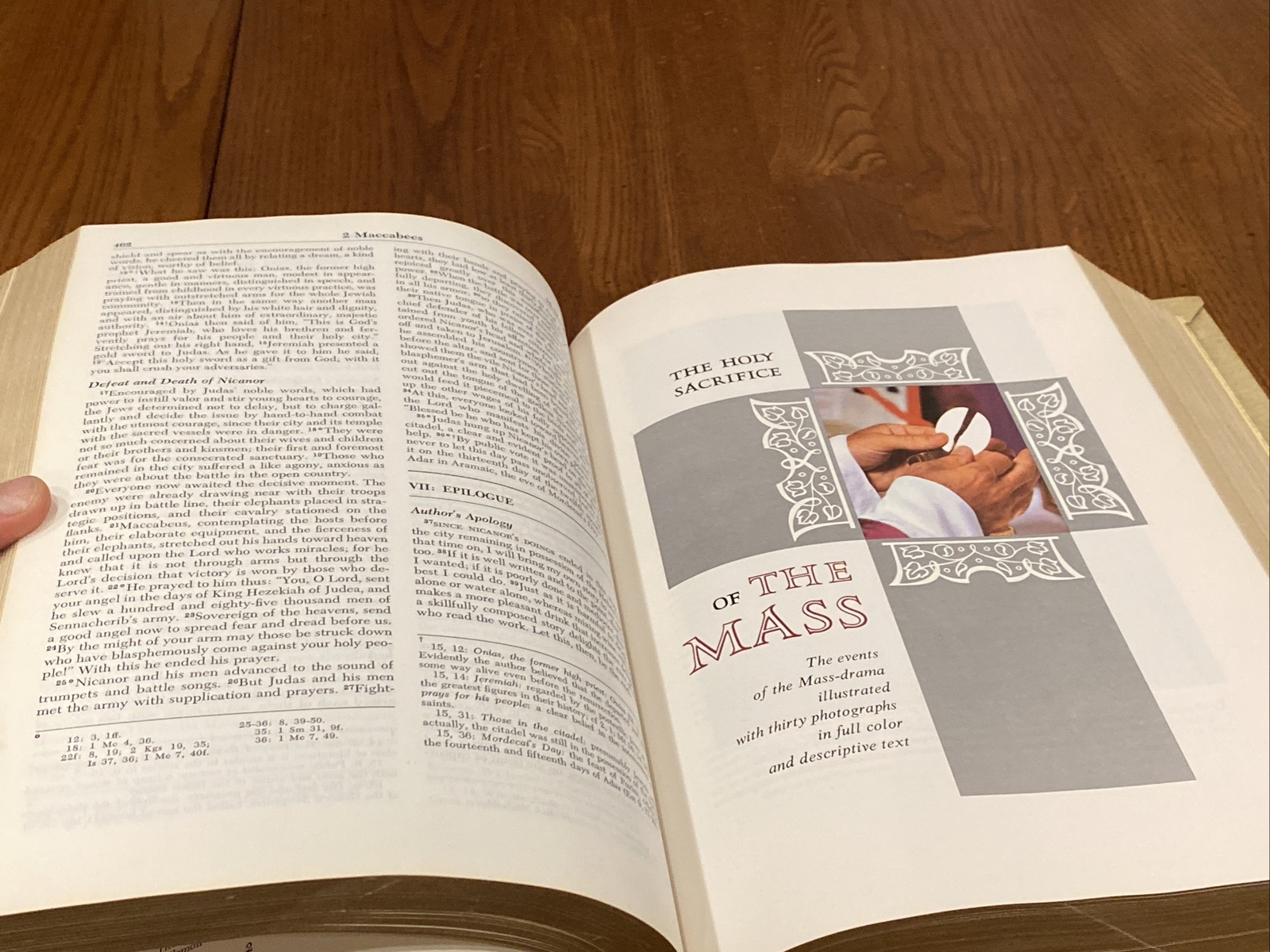 Large Holy Bible Fireside Family Edition Catholic NAB 1971-1972 VERY GOOD+