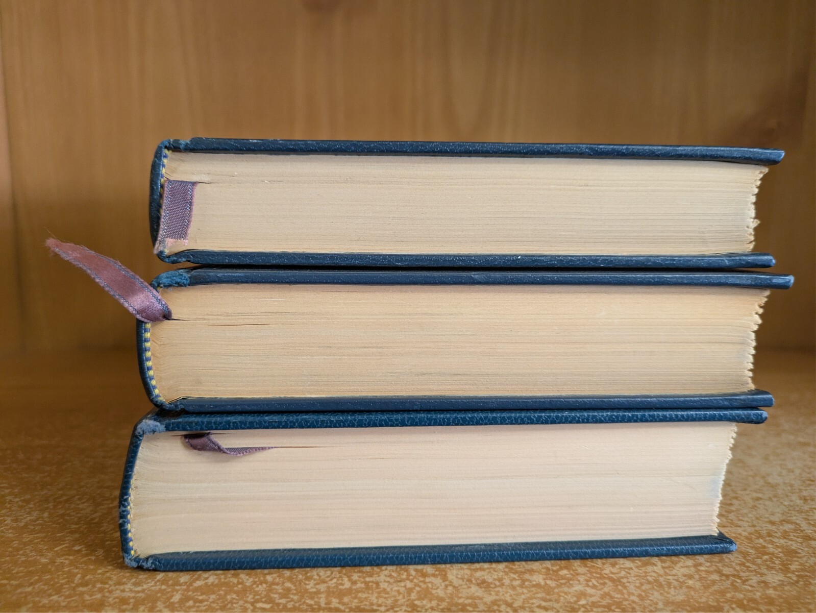 International Collectors Library – 3 British Classics: Dickens, Bulwer-Lytton