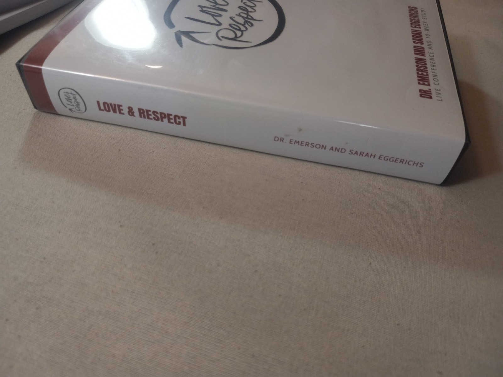 Love & Respect – 5 DVD – Dr. Emerson Eggerichs + 6 Small Group Discussion Guides