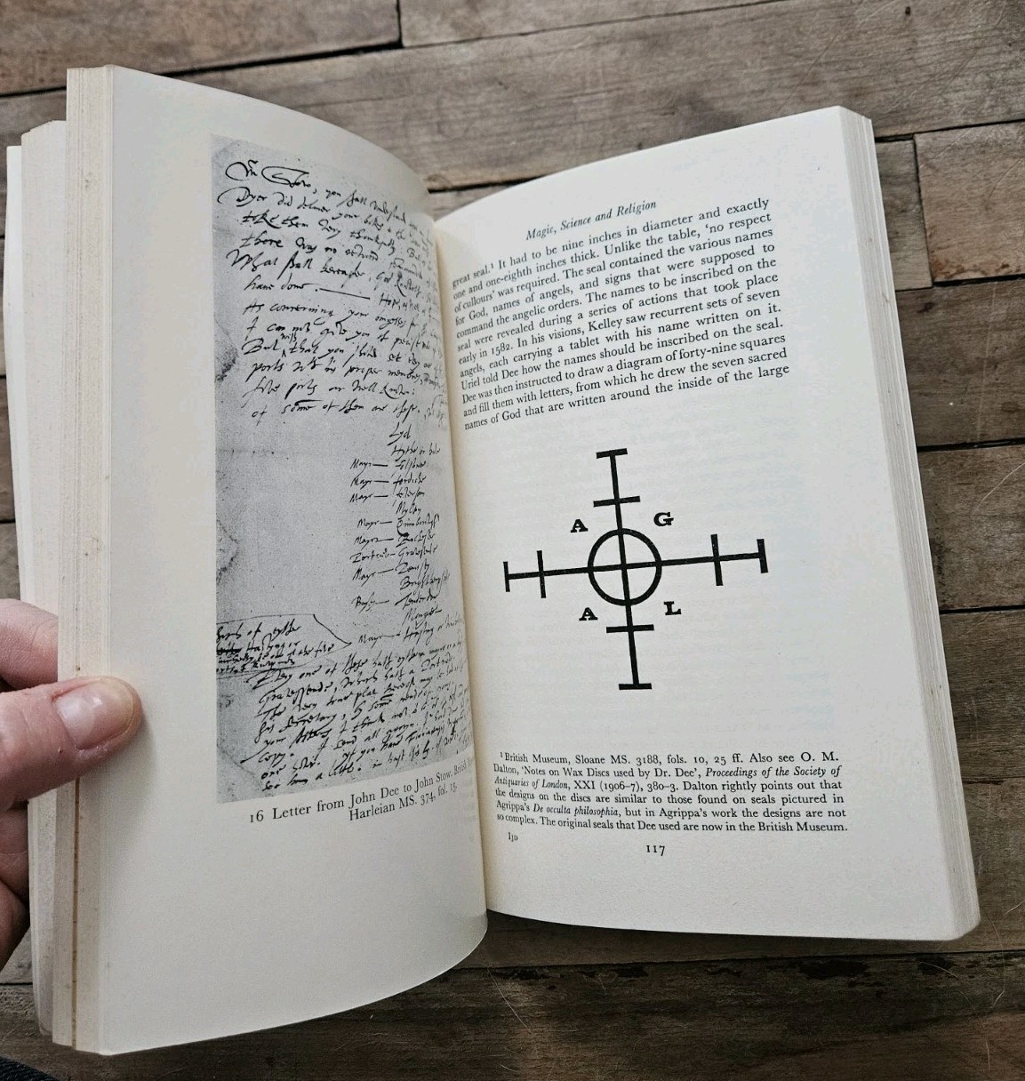 1972. John Dee : The World of an Elizabethan Magus by Peter J. French | Rare