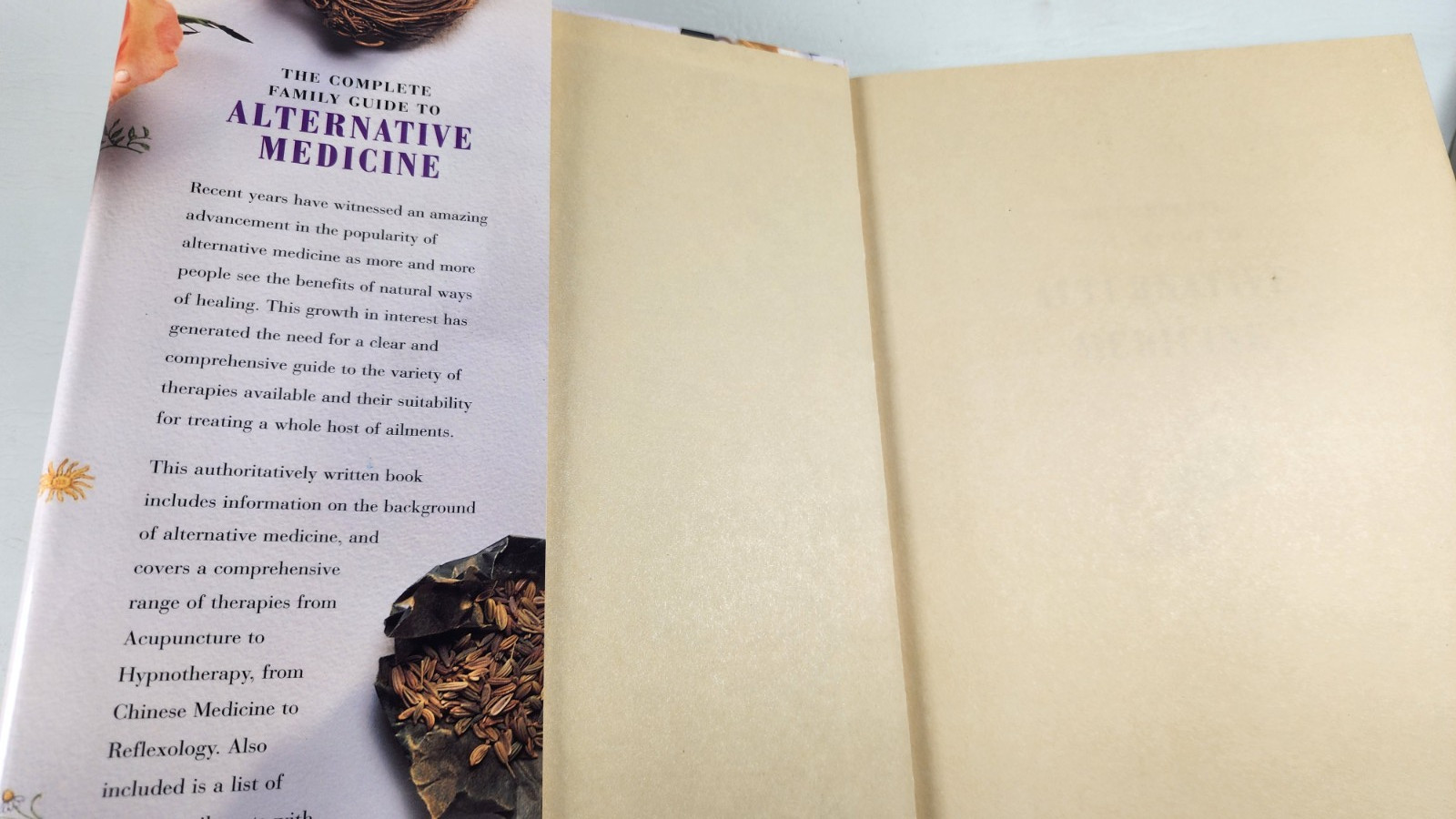 The Complete Family Guide to Alternative Medicine: Illustrated HC DJ 1996