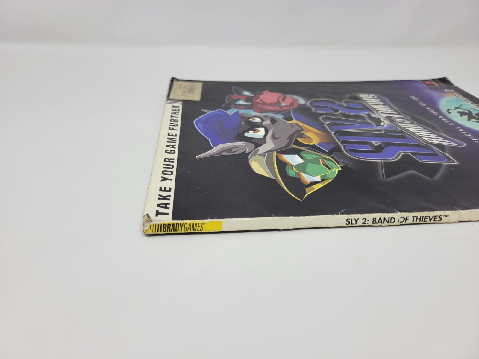 Sly 2 Band of Thieves: Official Strategy Guide (Brady Games) by Mark Androvich