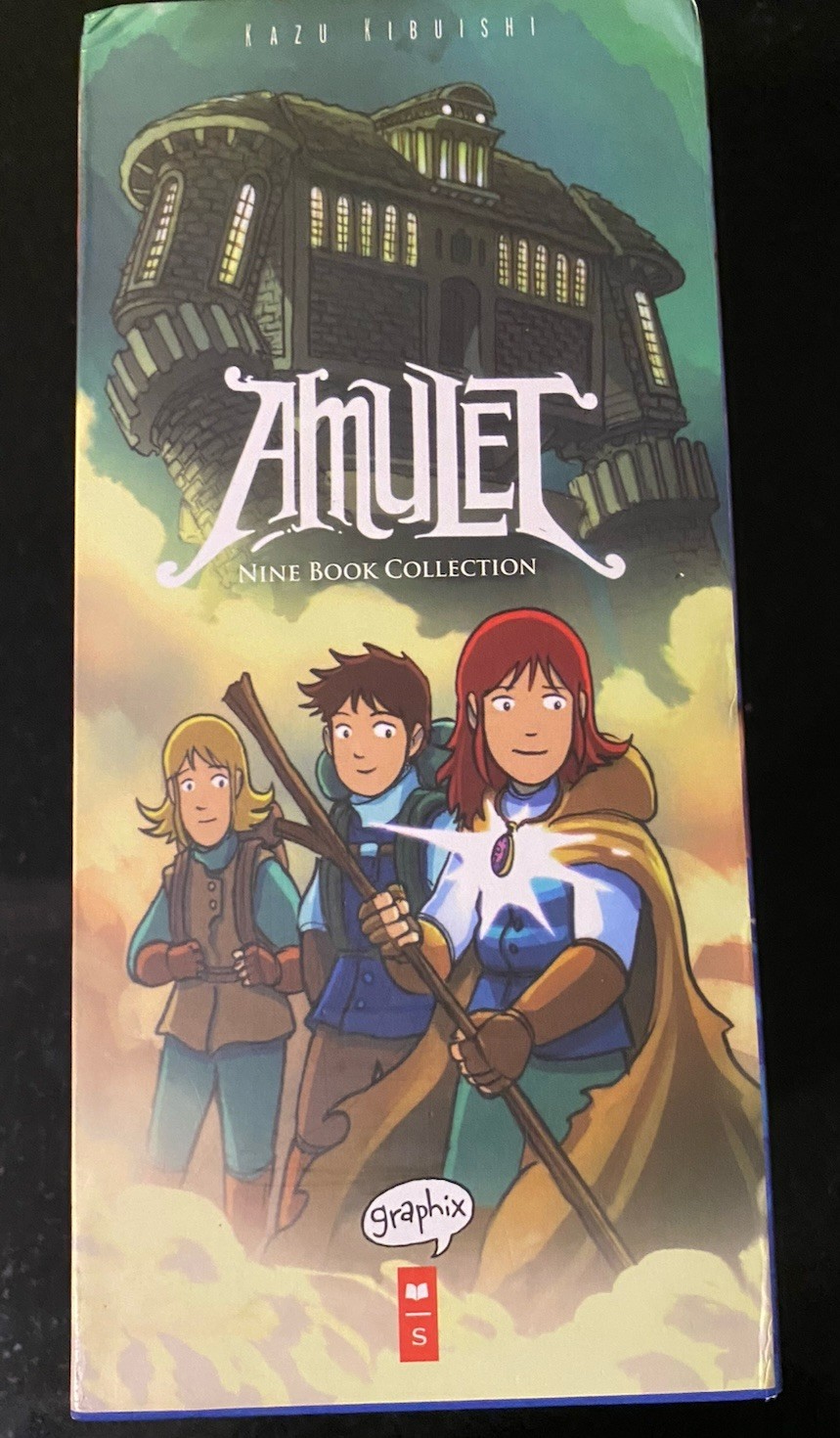 Amulet Books Volumes 1-9 Box Set by Kazu Kibuishi Complete Series Scholastic