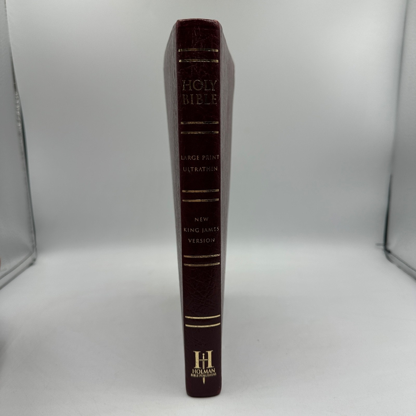HOLY BIBLE New King James Version Large Print Ultra Thin Broadman Holman