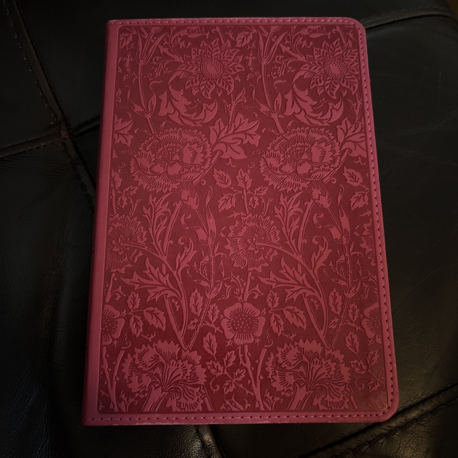 2016 ESV Personal Size Bible TruTone, Berry, Floral