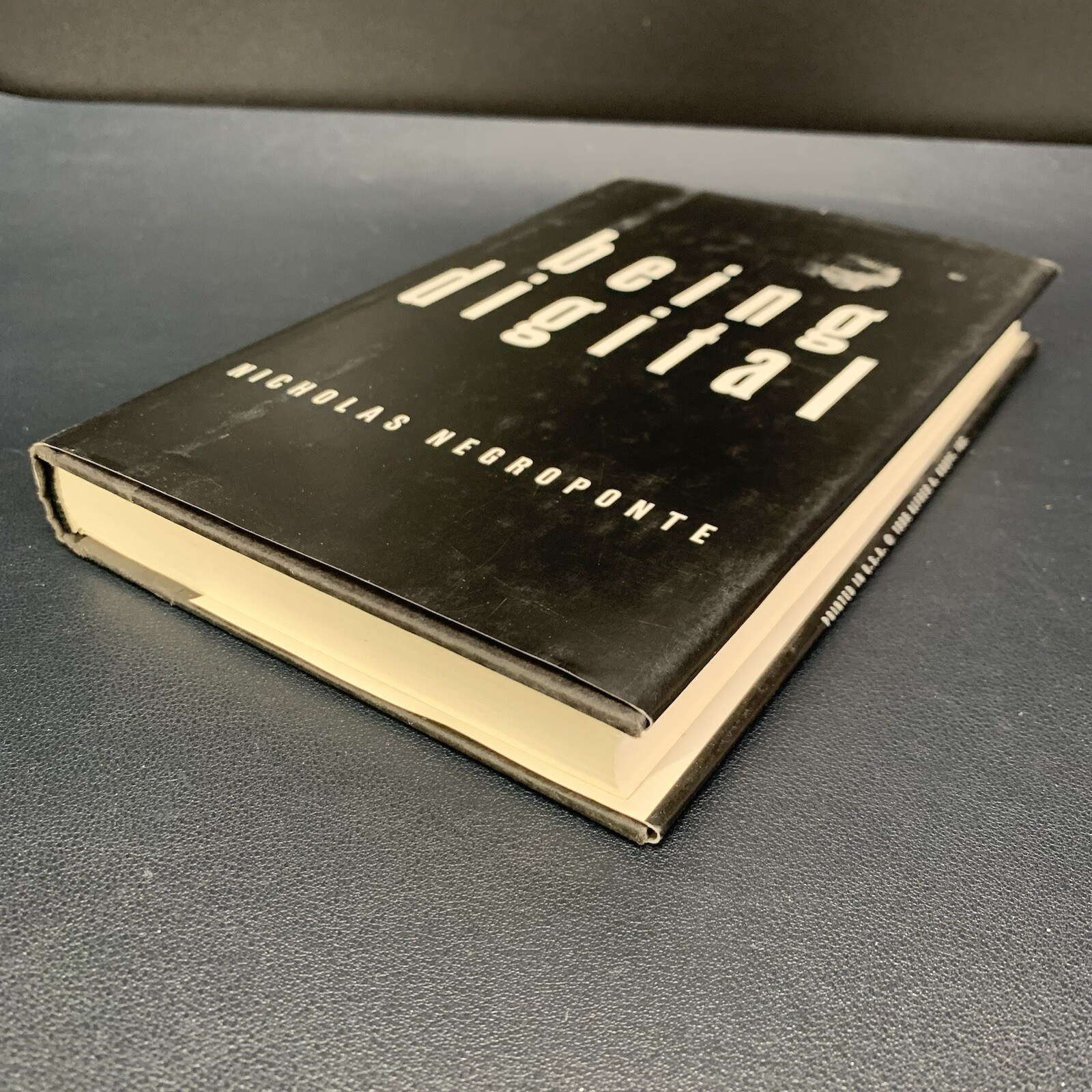 BEING DIGITAL by Nicholas Negroponte – 1st Edition Hard Cover DJ 1995. C6