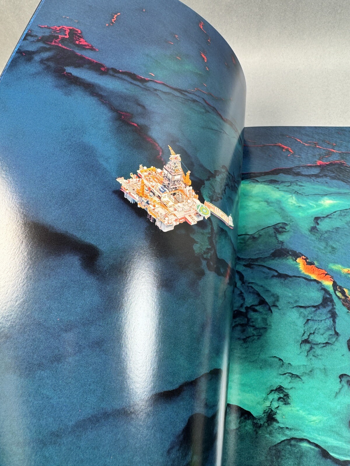 Spill: Daniel Beltra by Barbara Bloemink: