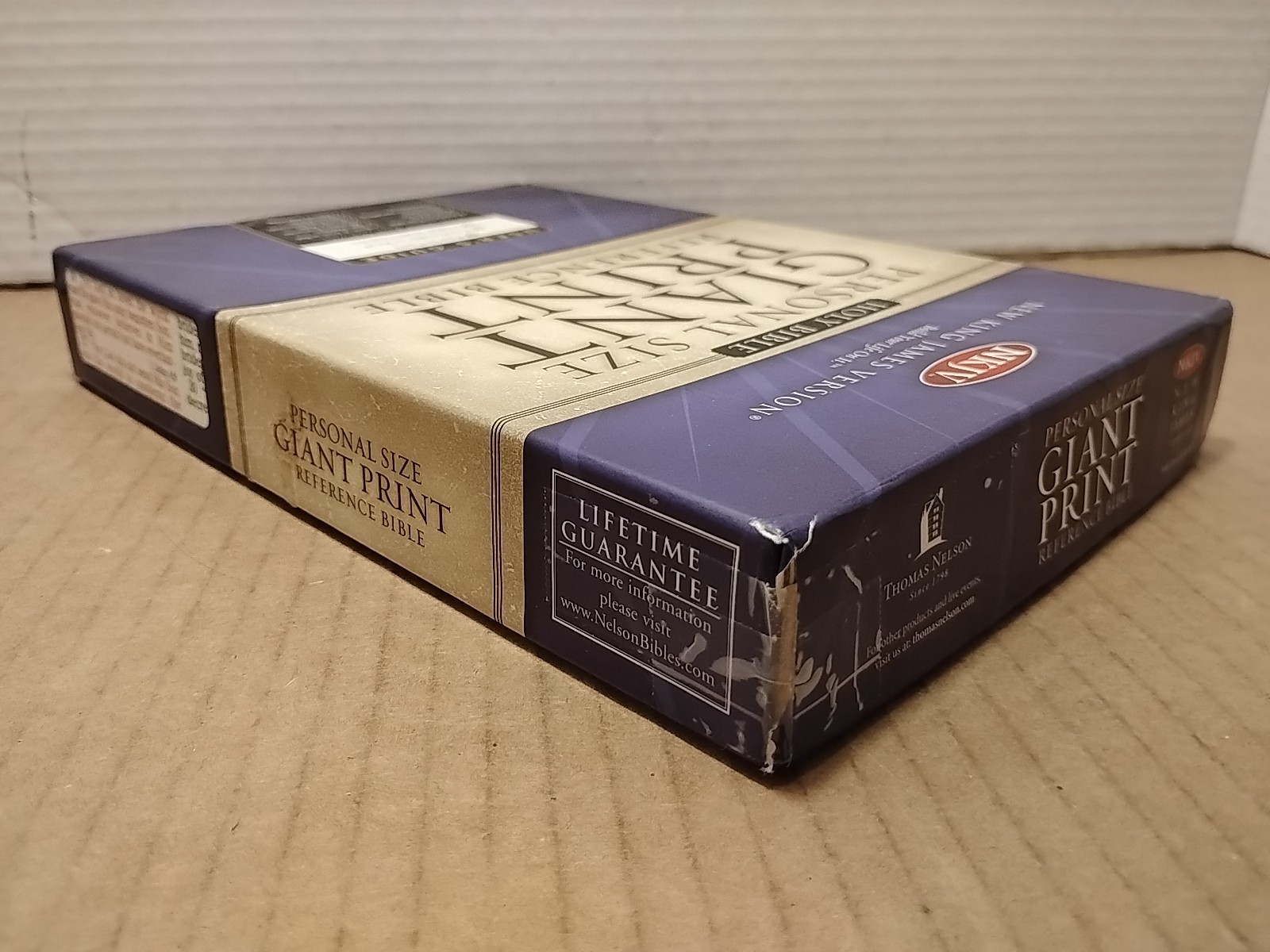 Holy Bible : New King James Version – 2006 – Bonded Leather Personal Size w/ Box