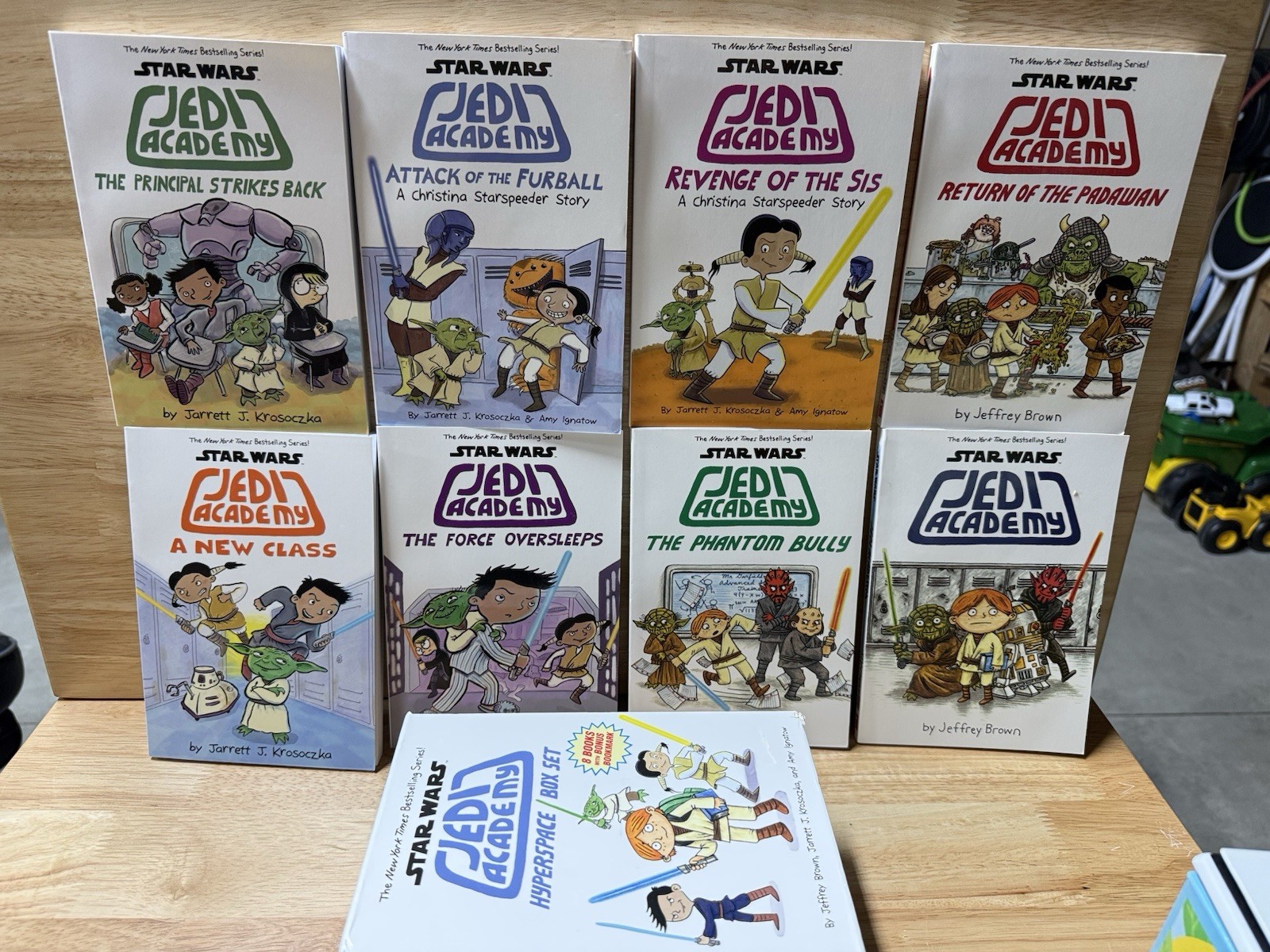 Star Wars Jedi Academy Series Scholastic Hyperspace Paperback Boxed 8 Book Set