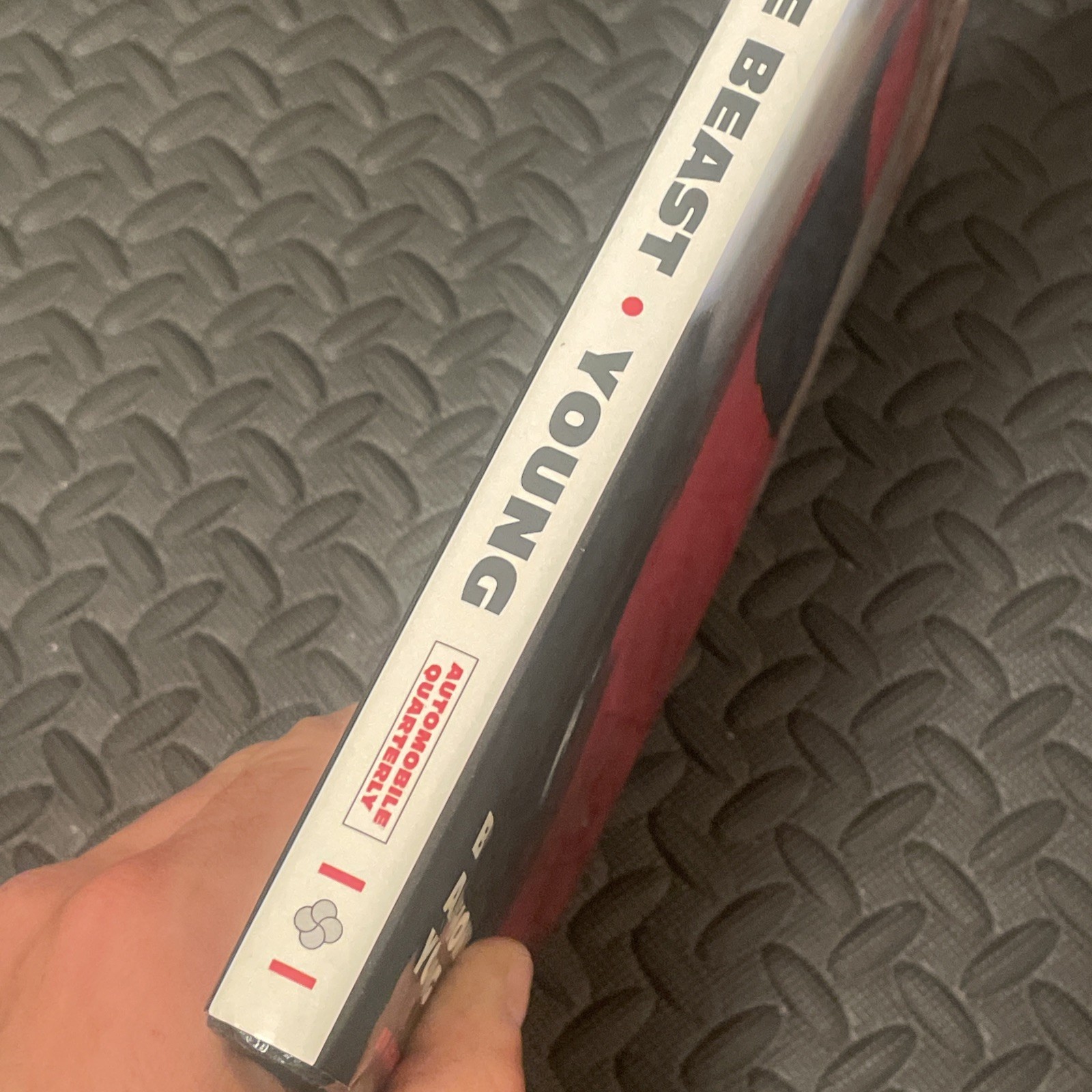 The Heart of the Beast History of the LT5 V8 & ZR-1 Corvette by Anthony Young HC