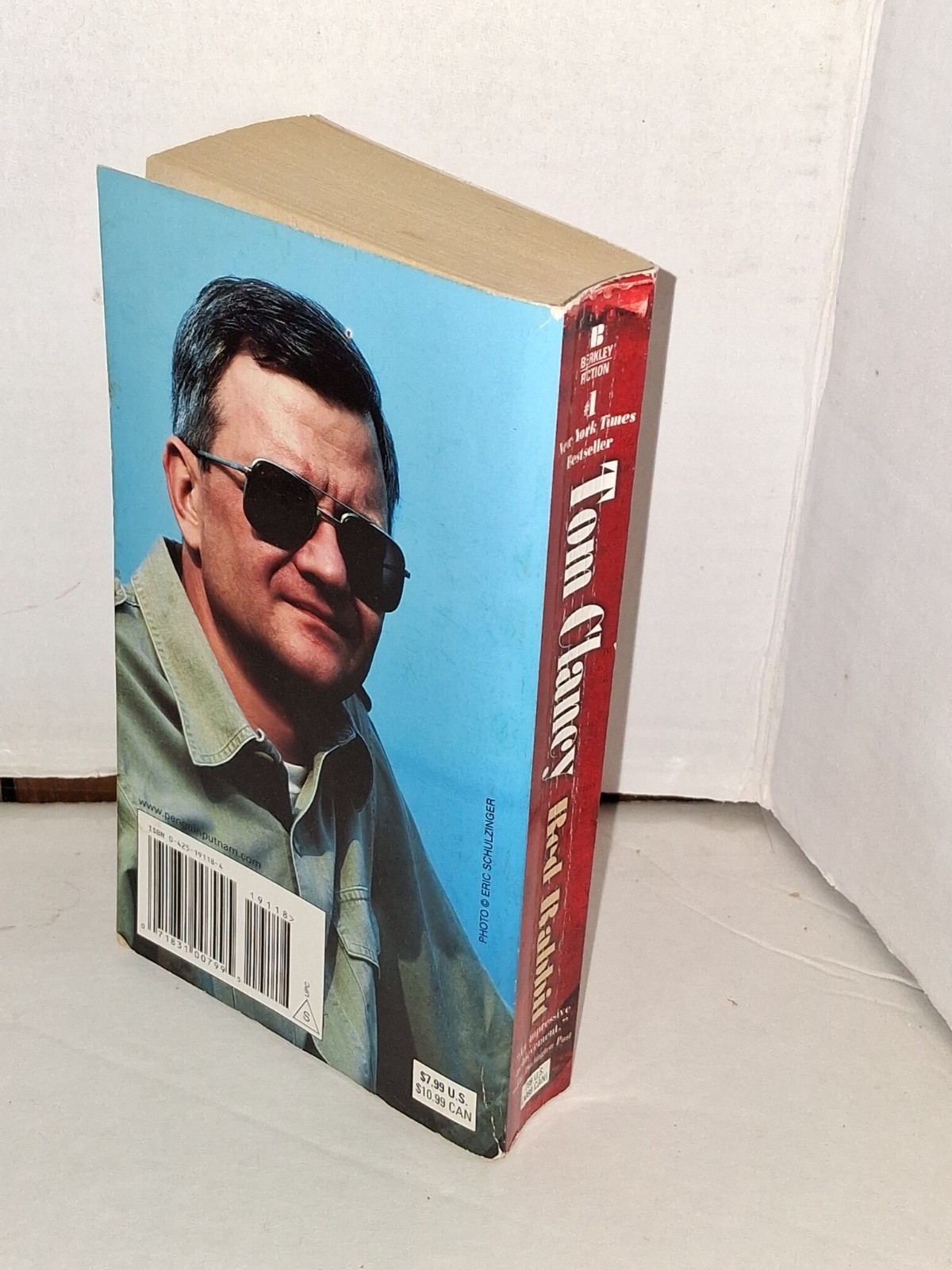Red Rabbit Tom Clancy Paperback Jack Ryan 2003 – 636 pages