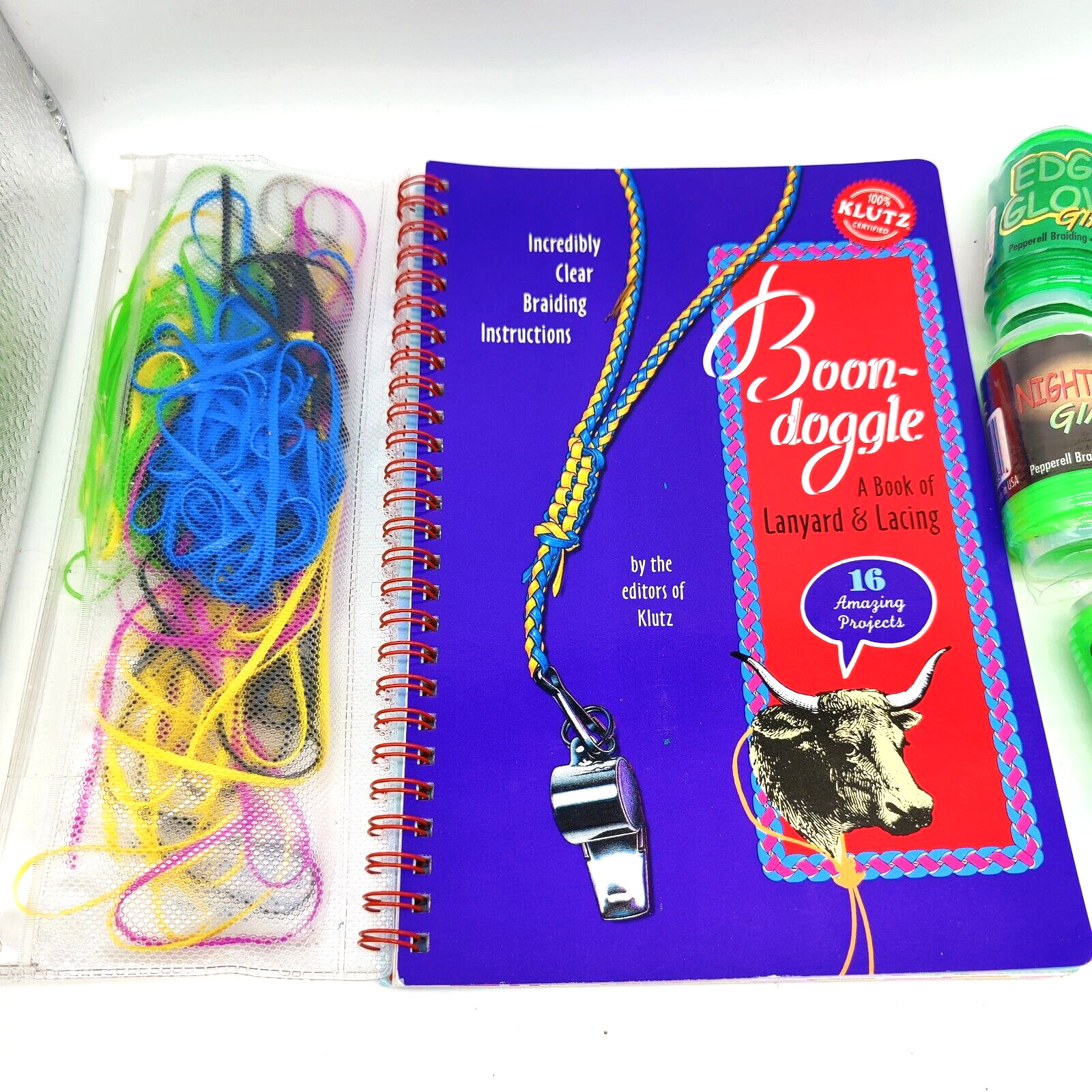 Boon-Doggle: A book of Lanyard & Lacing Craft Bonus Extra Spools 16 Projects