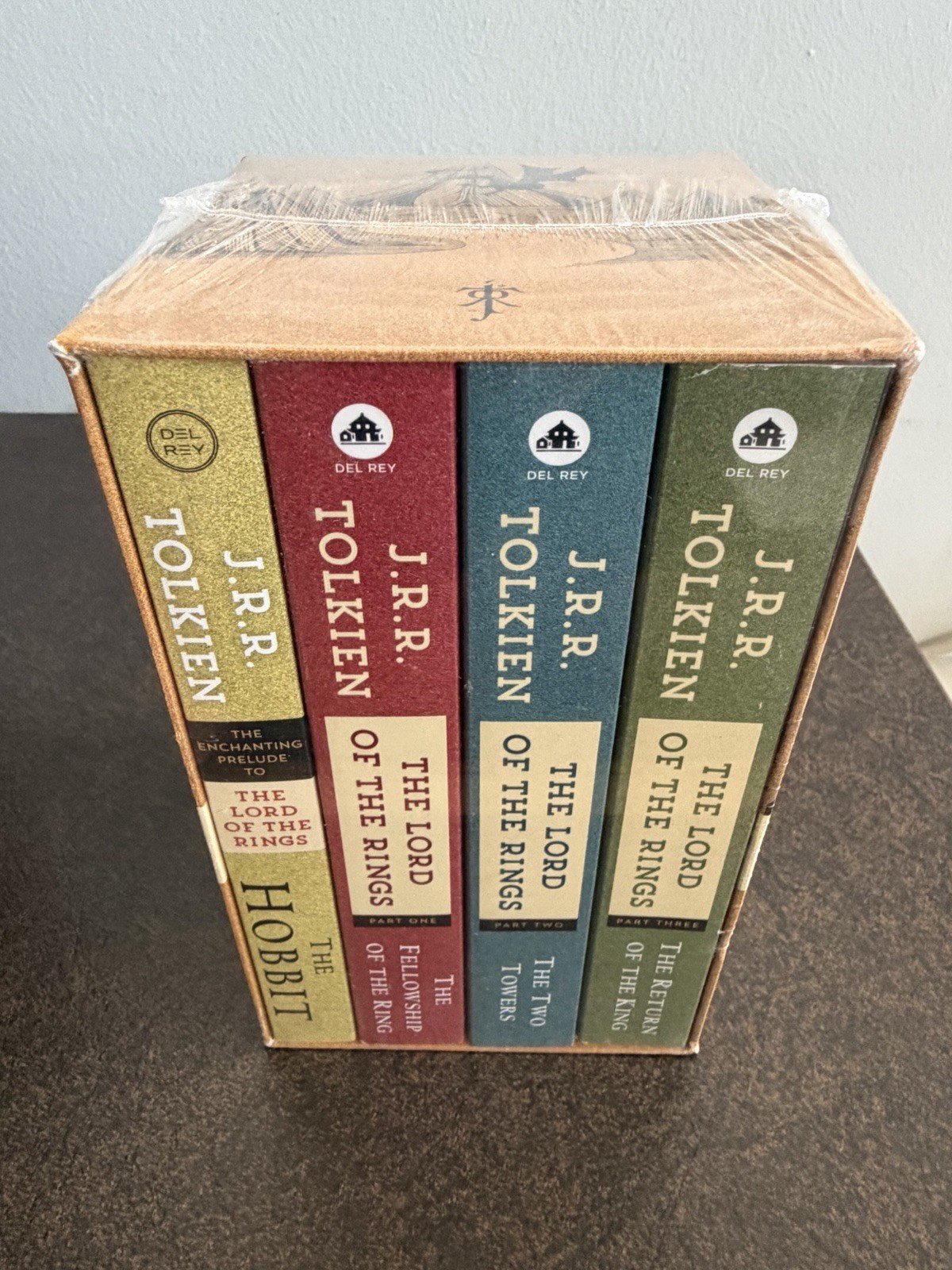 J.R.R. TOLKIEN 4 BOOK BOXED SET THE HOBBIT AND THE LORD OF RINGS LOTR DEL REY 🆕