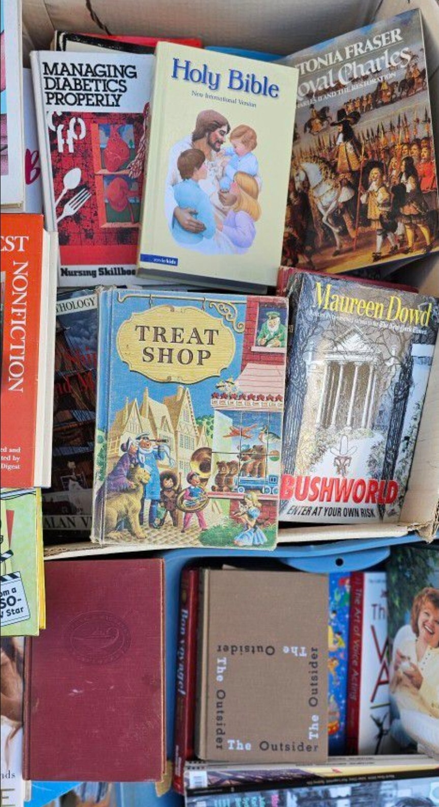 Unsorted Books 70 LBS~Pounds Lot New/ Used ,Hardcover/(DJ)/Paperback/Box 50~80