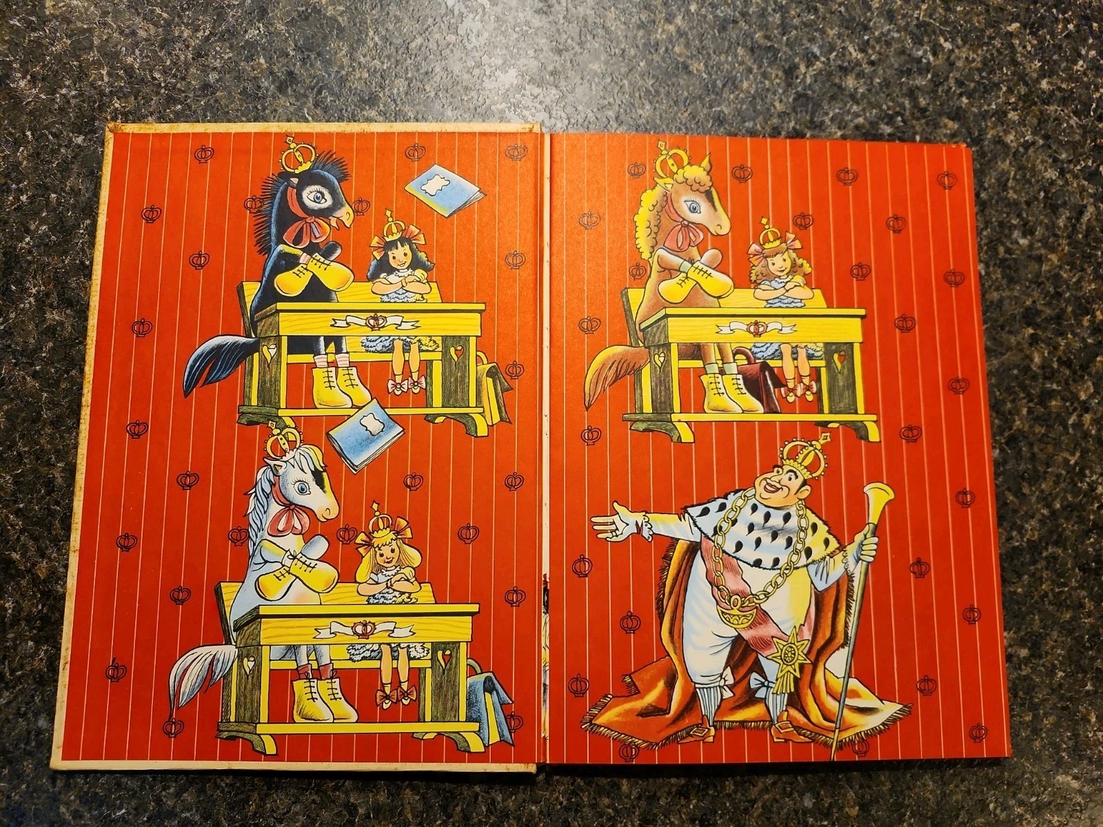 Three Little Horses at the King’s Palace by Piet Worm Random House Illustrated …