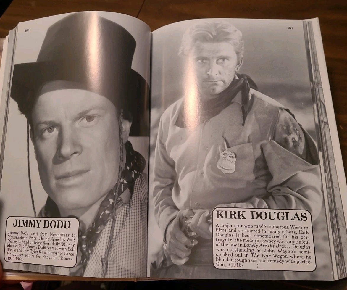 Round-Up : A Pictorial History of Western Movie and Television Stars Through…