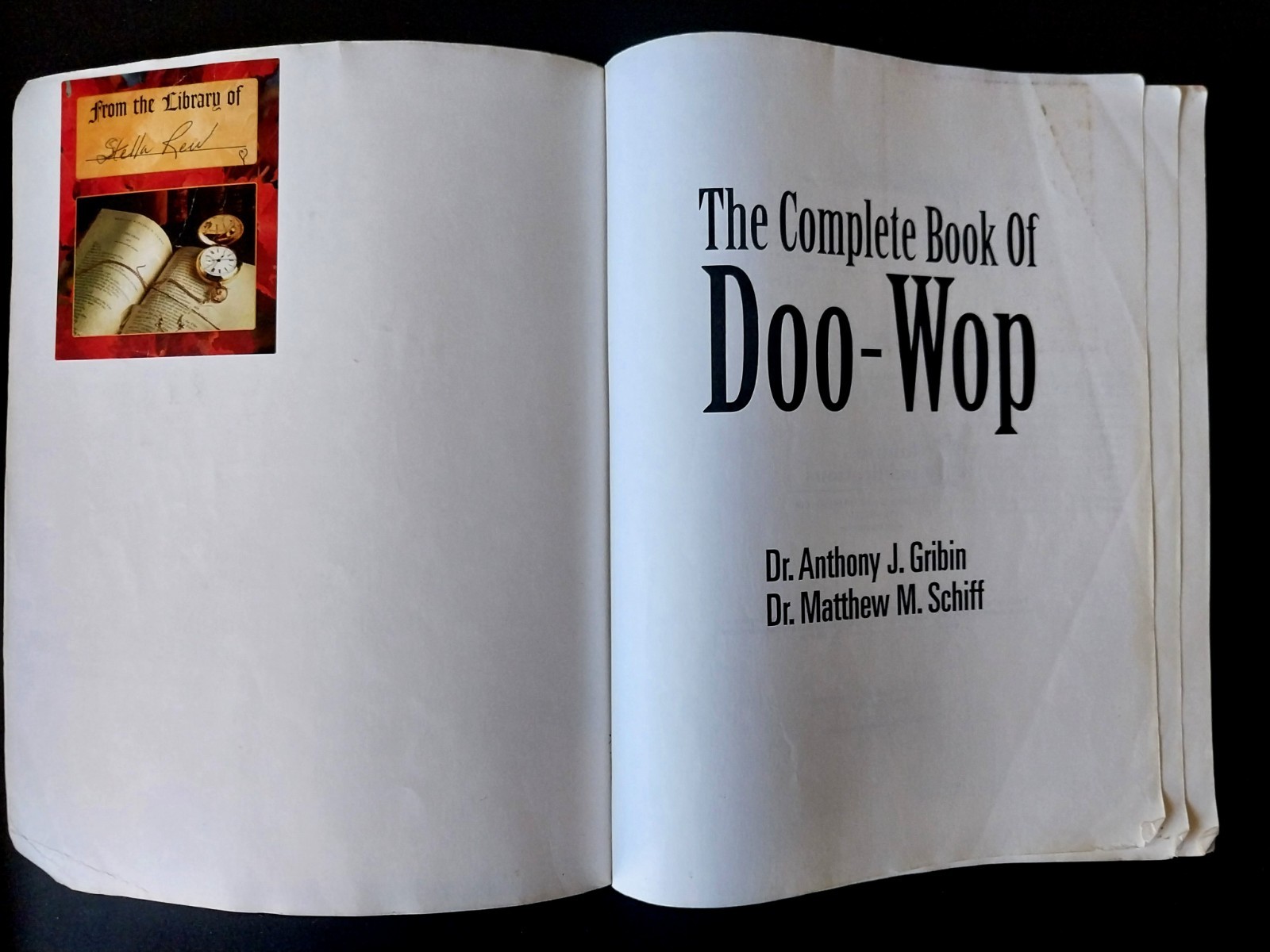 Gribin & Schiff – The Complete Book of Doowop – Krause Publications 2000