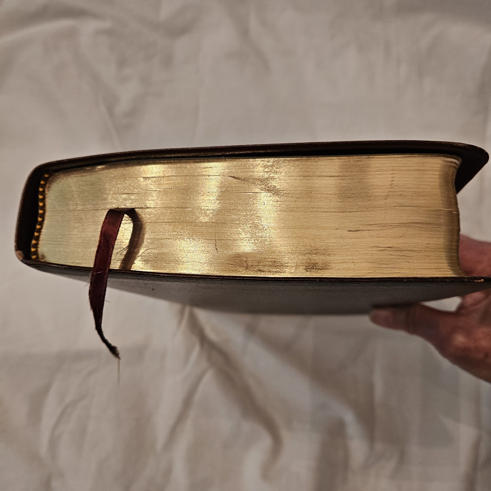 Ryrie Study Bible NASB Brown Leather 1978 Moody Press Charles C Ryrie Gold Edge