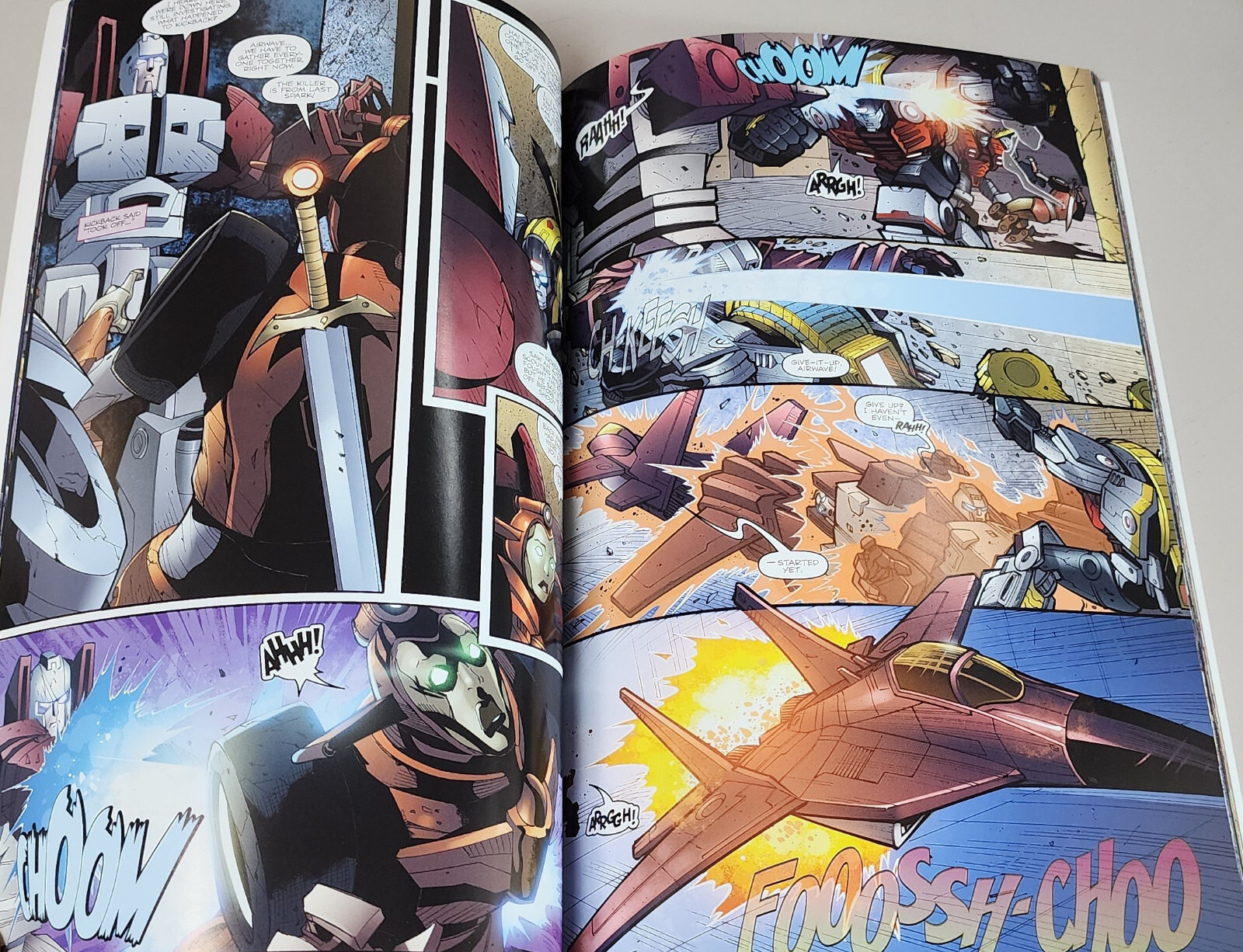 TRANSFORMERS PRIME: BEAST HUNTERS VOLUME 1 (IDW 2014 TPB SC TP GN)