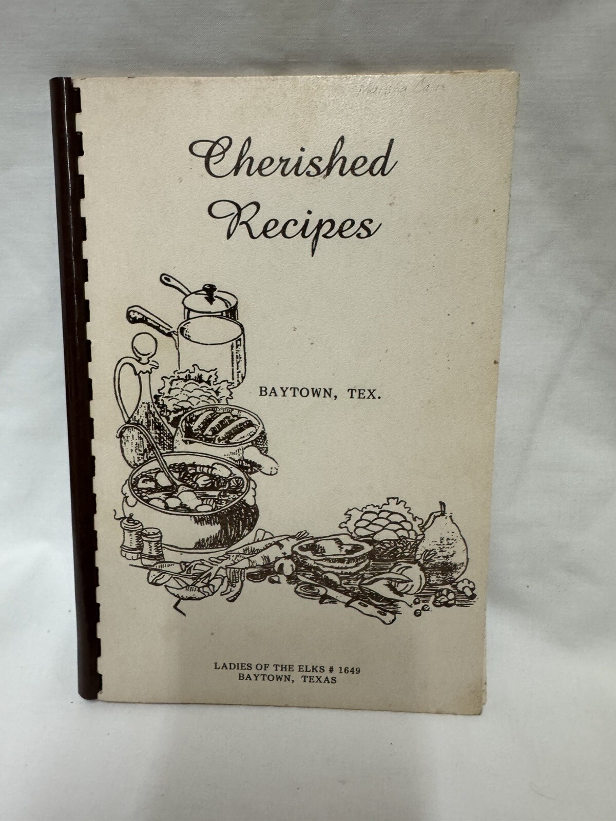 Cherished Recipes Baytown, Texas T-83