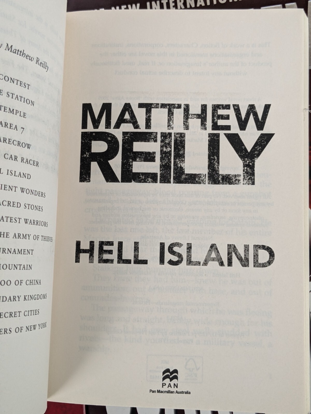 Matthew Reilly x 8 Hover Car Racer Scarecrow Cobalt Blue Great Zoo of China