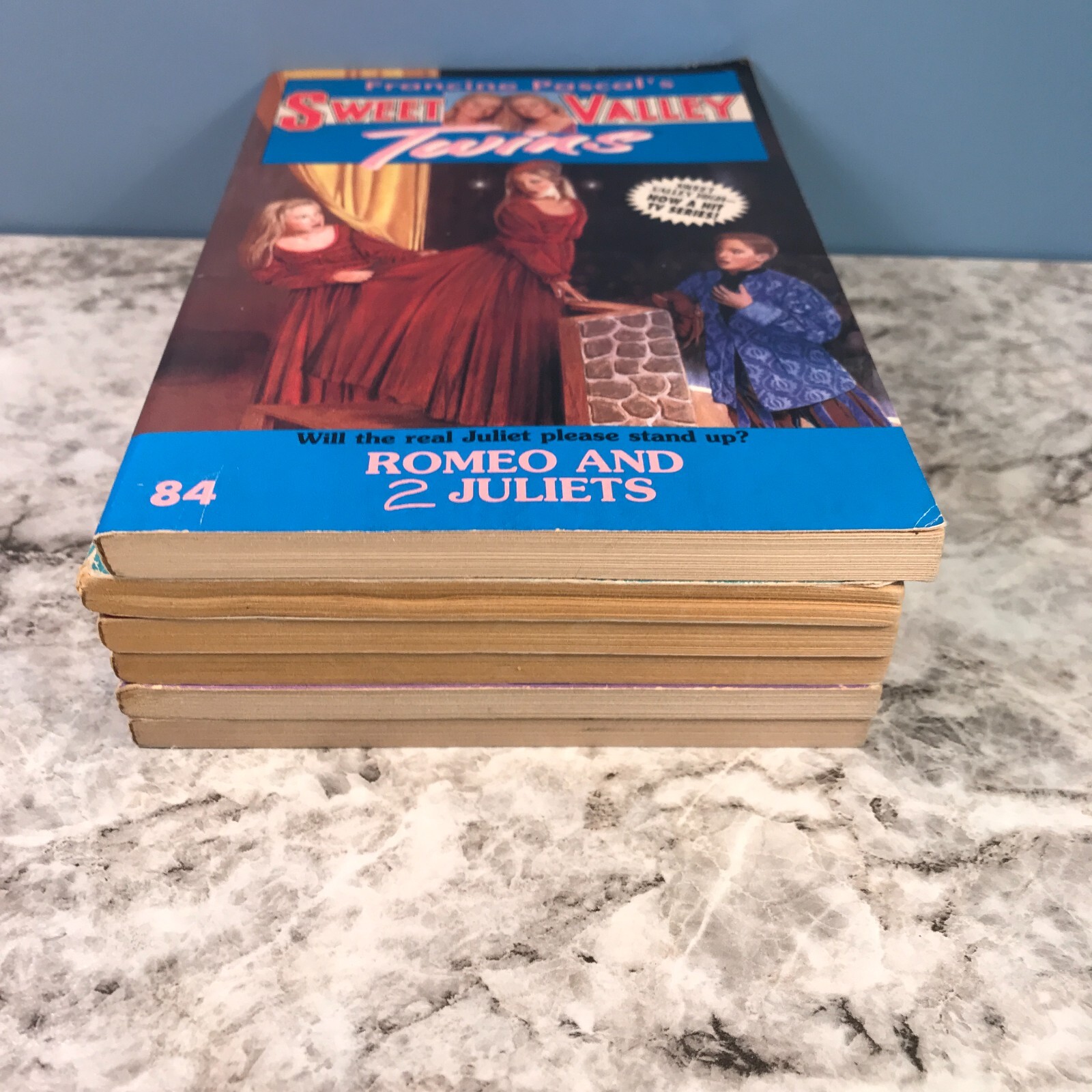 Lot of ( 6 ) Sweet Valley Twins Paperbacks #2,#3,#8,#14,#84 and #20