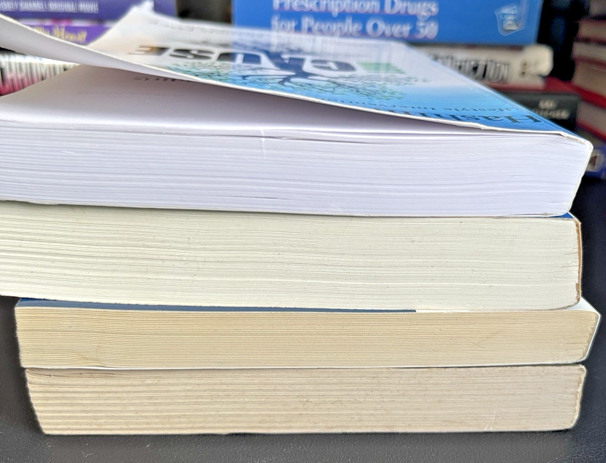 Lot of 4 Health Reference Books from known Doctors, Large Trade Paperback