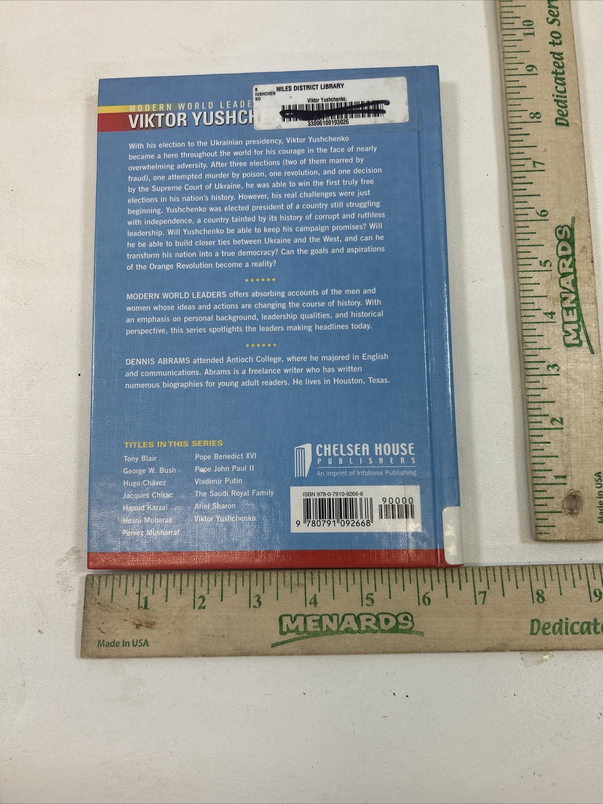 Viktor Yushchenko – Dennis Abrams (2007, Hardcover) Modern World Leaders Series