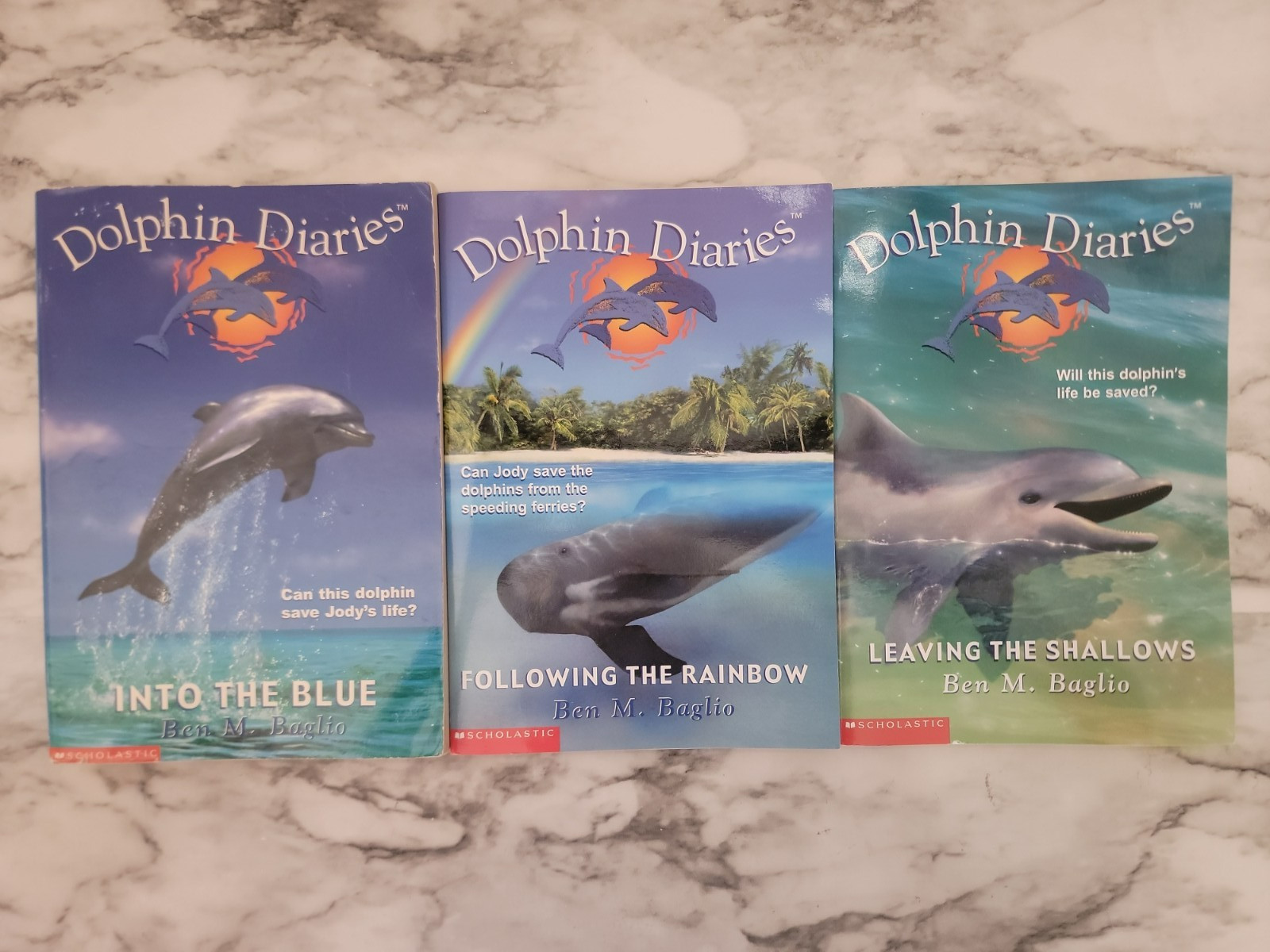 5 Mixed Lot DOLPHIN DIARIES Volume 1,7,9~Dolphins~Tail of Emily Windsnap~