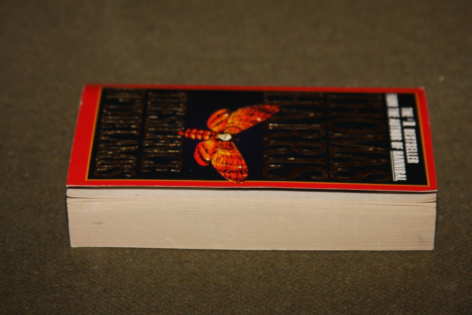 The Silence of the Lambs by Thomas Harris 1989 PB 54th Print w/ Embossed Cover