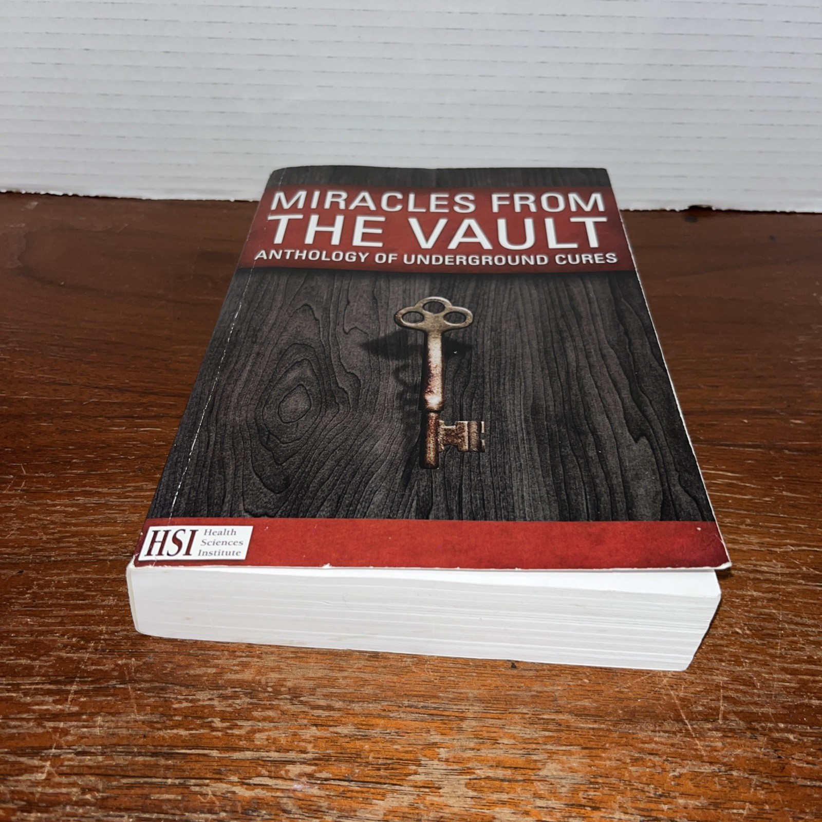 Miracles from The Vault Anthology of Underground Cures – Jenny Thompson PB Good
