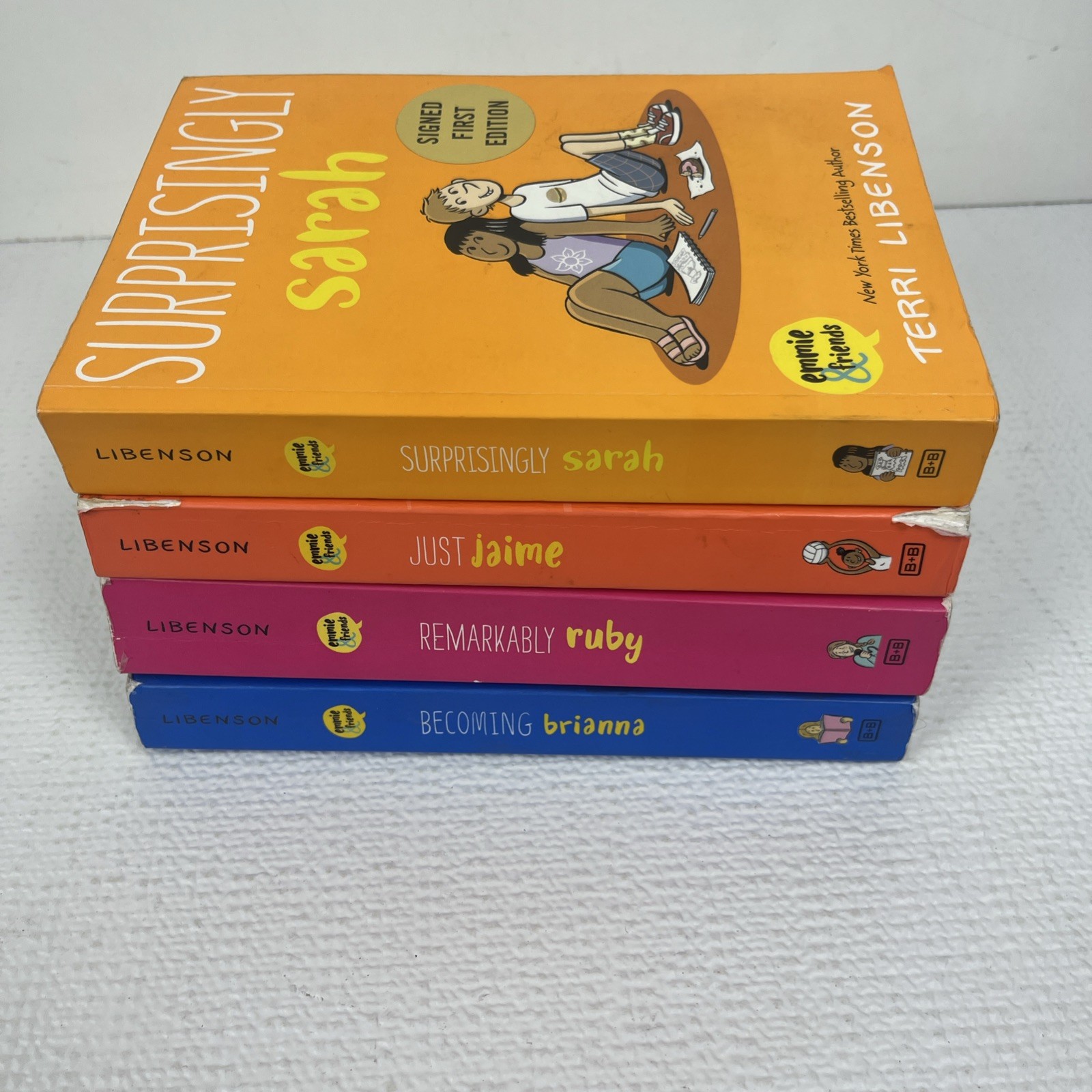 Terri Libenson Signed Book Lot of 4 PB Paperback Emmie & Friends Graphic Novels