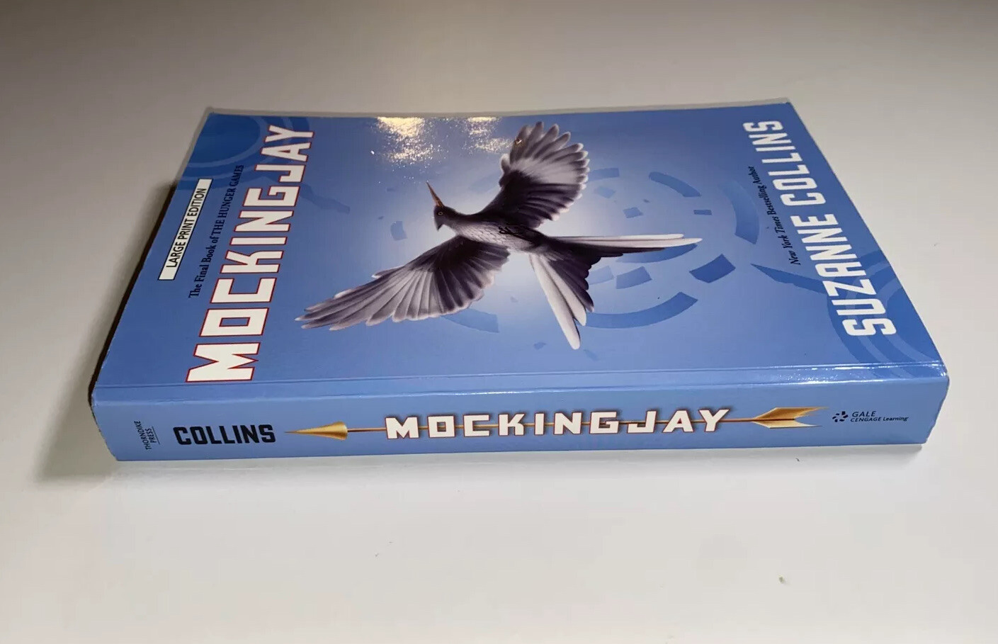 Mockingjay by Suzanne Collins Large Print Edition, Paperback