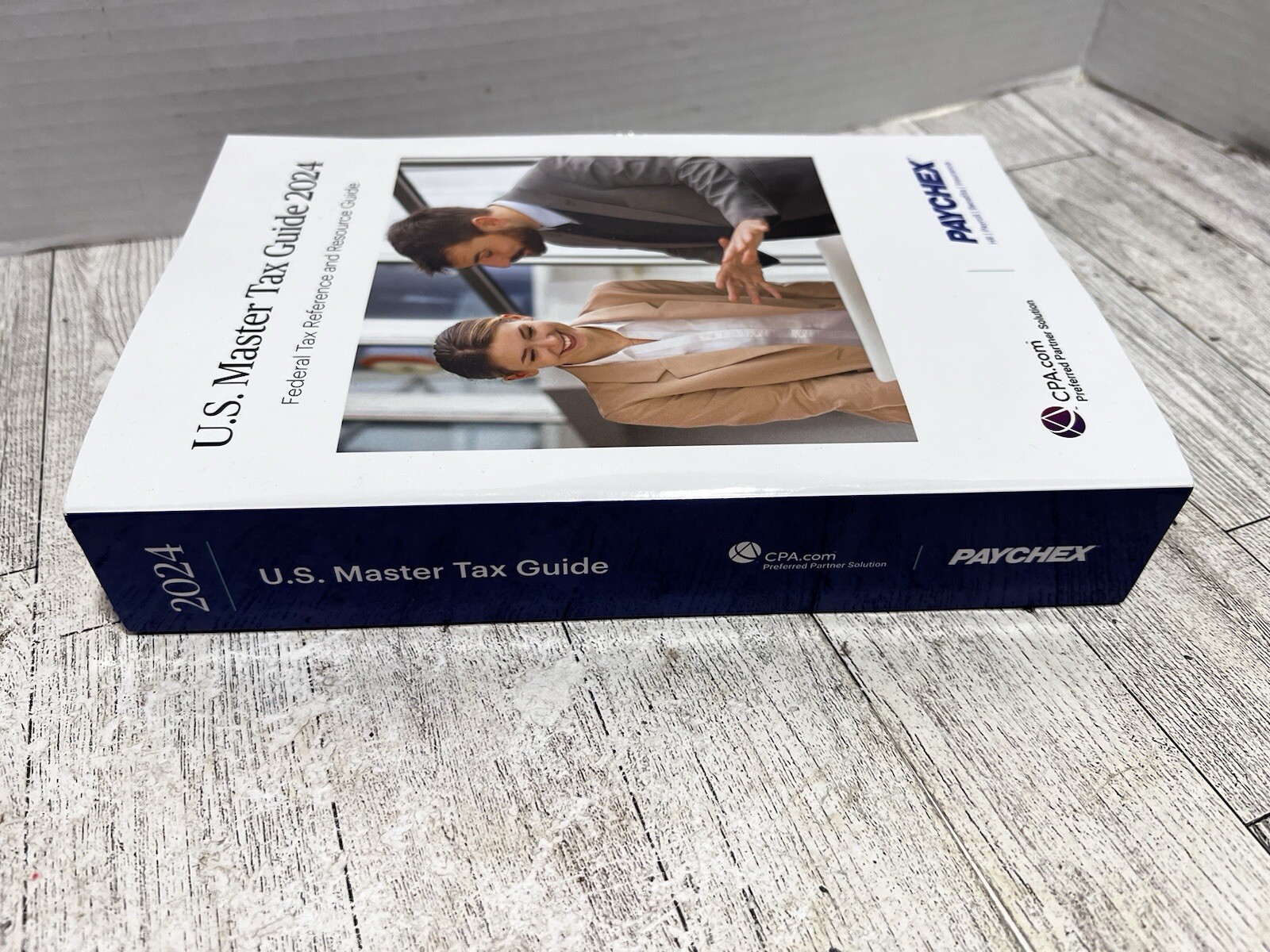 U.S. Master Tax Guide 2024 Wolters Kluwer Paychex 107th Edition 9780808058823