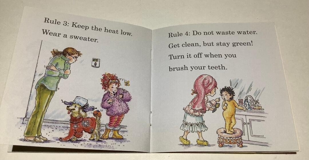 Set of 5 Fancy Nancy I can Read Phonics Paperback Books 8-12 2013