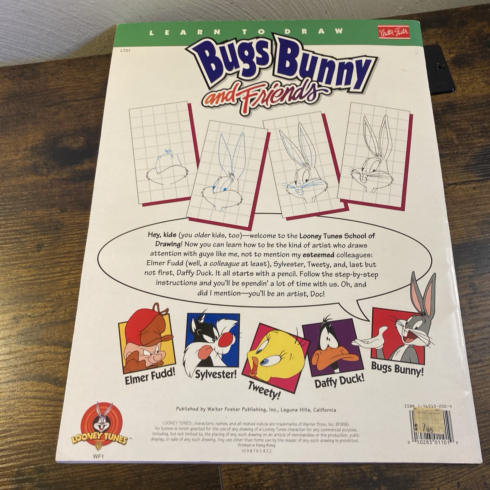 Learn to Draw Bugs Bunny and Friends Looney Tunes How To Daffy Book Vtg 1996