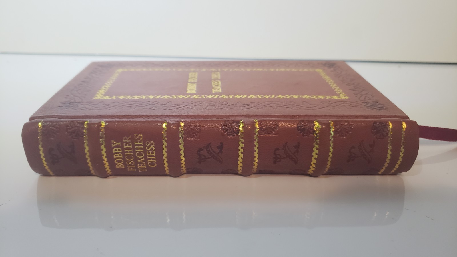 Bobby Fischer Teaches Chess – Premium Leather Bound