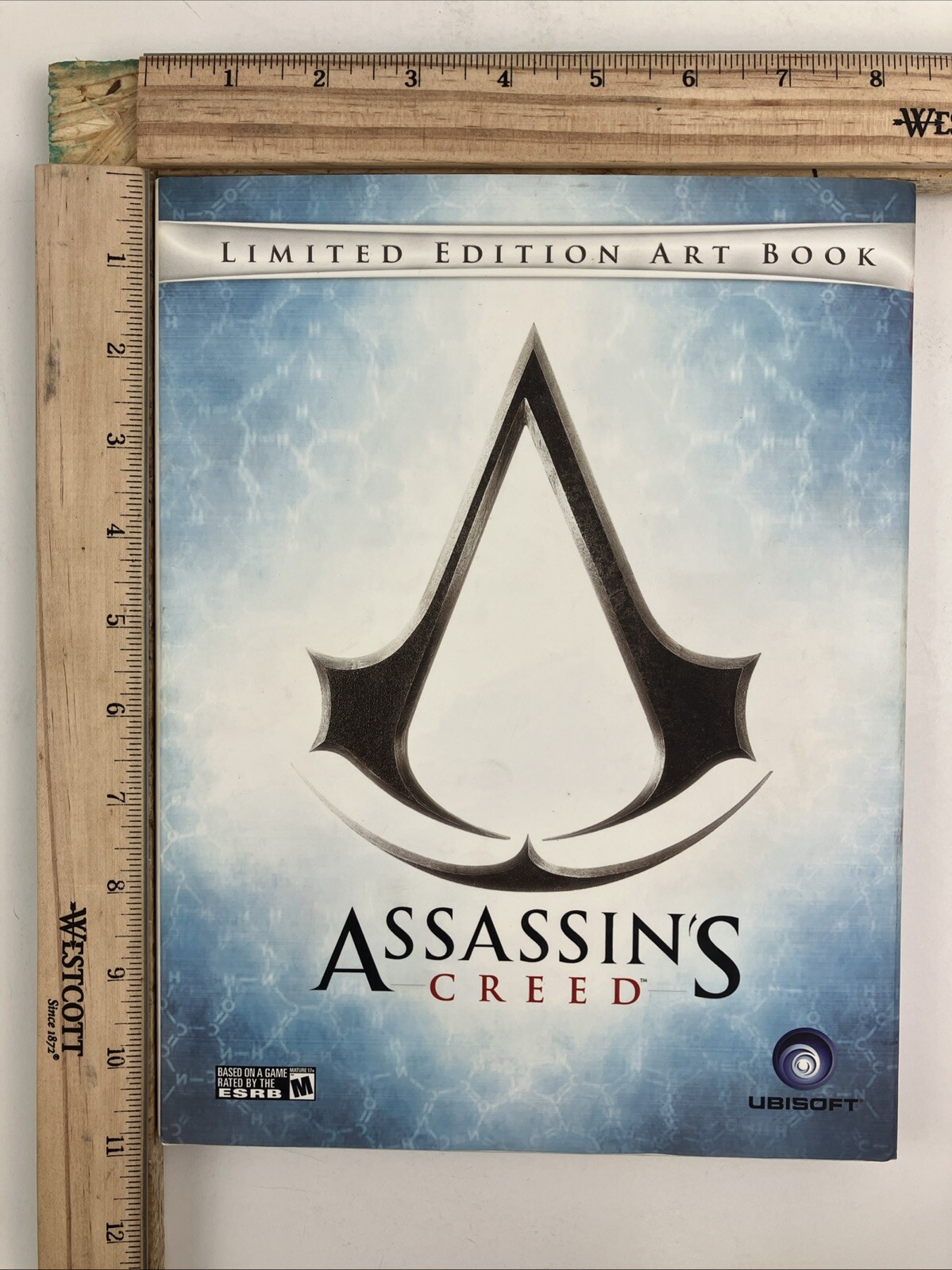 ASSASSIN’S CREED LIMITED EDITION ART BOOK GC Prima Development 2007 UBISOFT