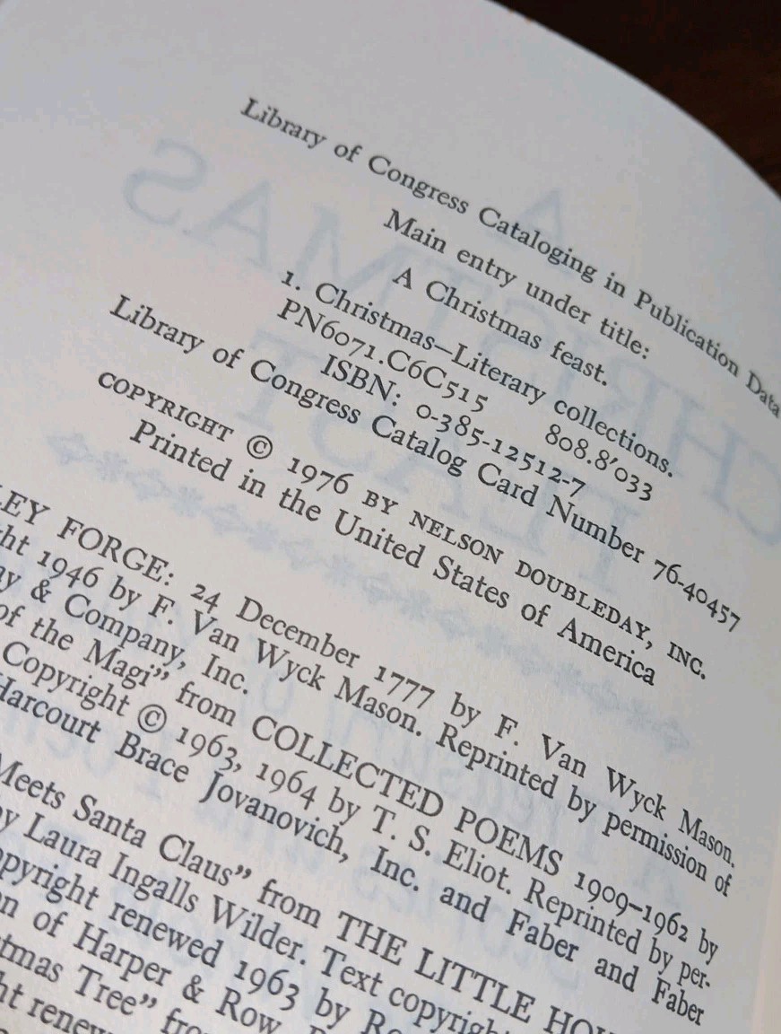 A Christmas feast: A treasury of yuletide stories 1976 HC/DJ