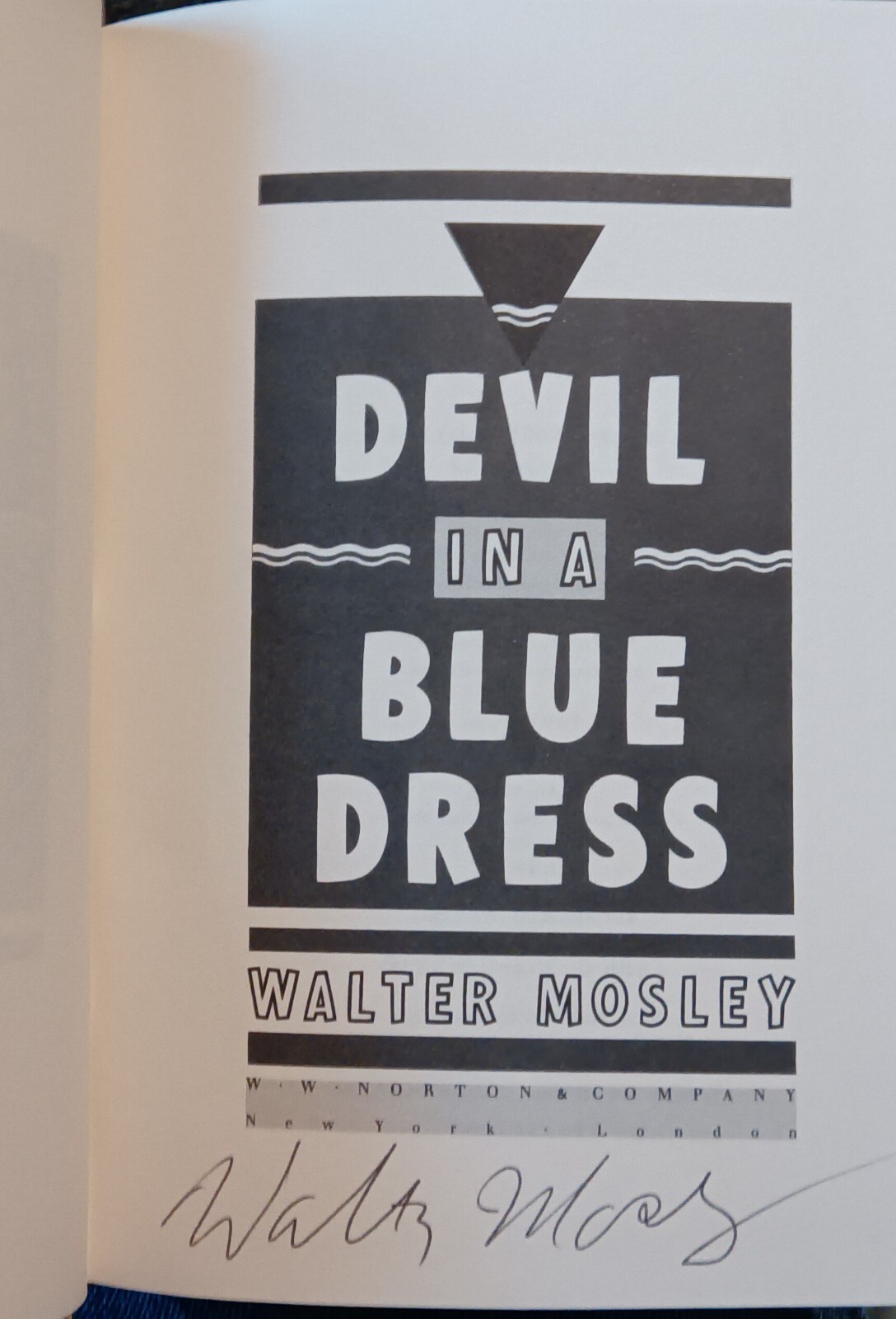 DEVIL IN A BLUE DRESS by Walter Mosley BRAND NEW SIGNED 1ST/1ST FINE UNREAD HC