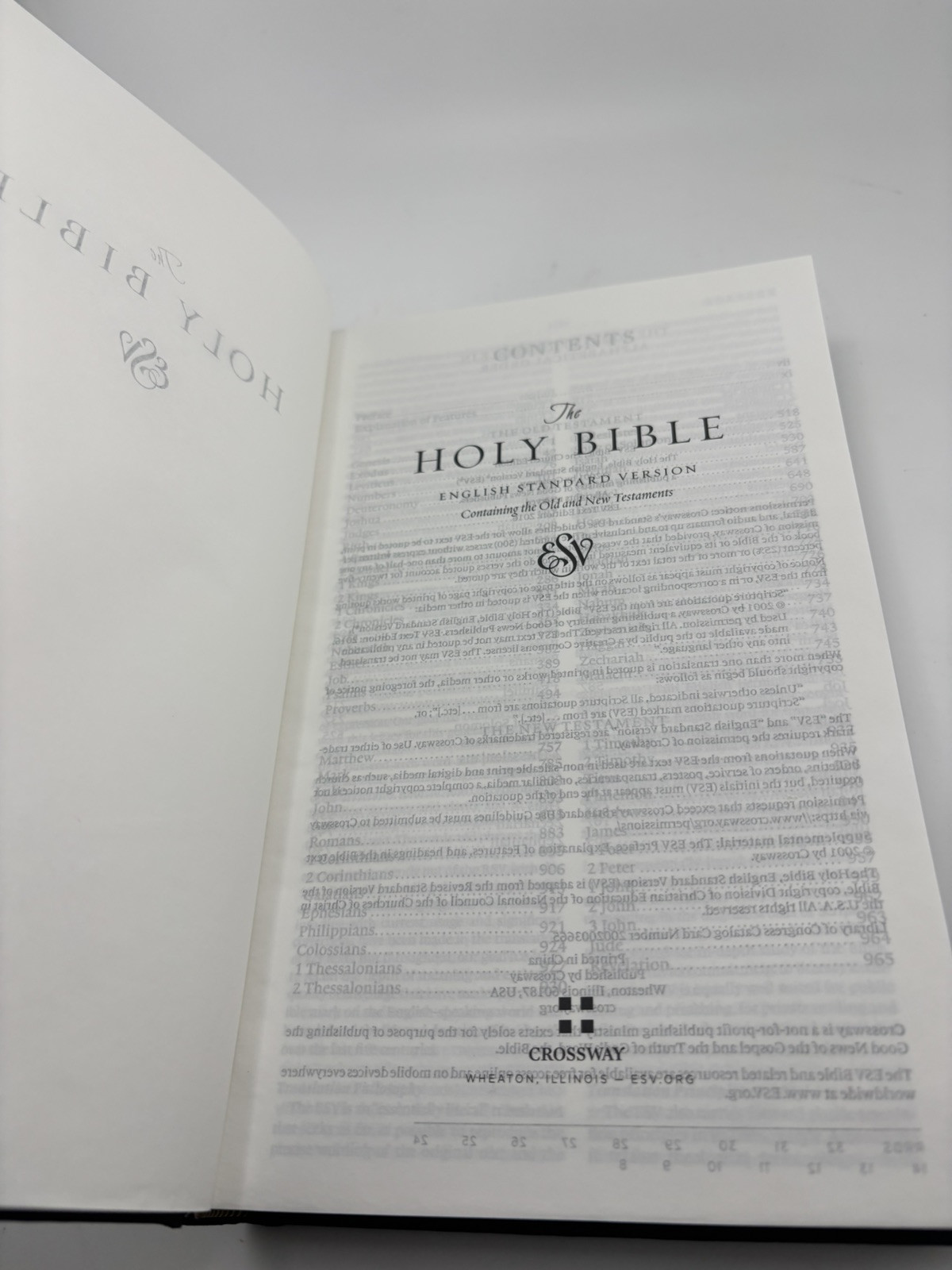 The Holy Bible English Standard Version ESV 2001 Crossway Hardback 2016 Like New