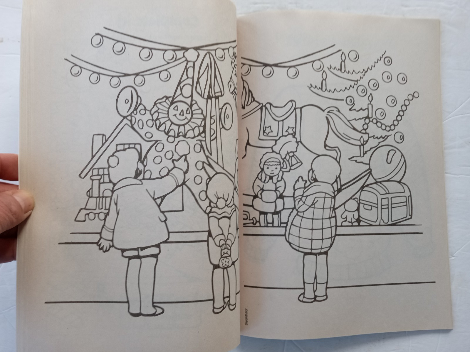 Colortivity Christmas Holiday Coloring and Activity Book Frosty Fun DREAMTIVITY