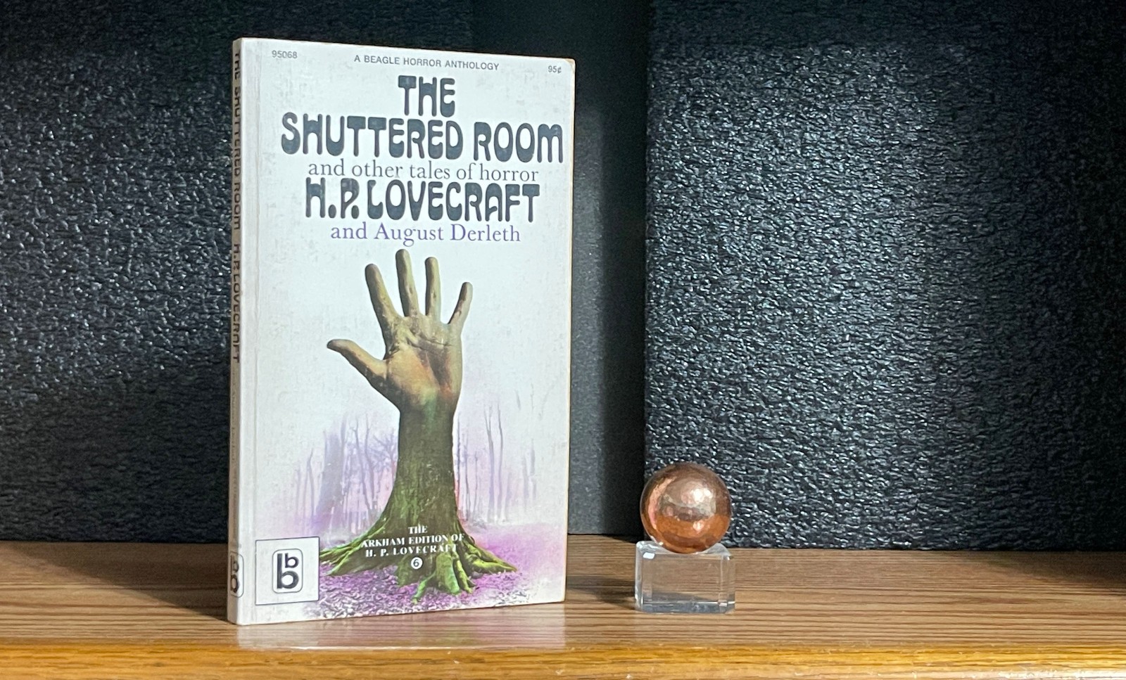 HP LOVECRAFT Shuttered Room August Derleth 1970 vtg pb 1st Supernatural Horror
