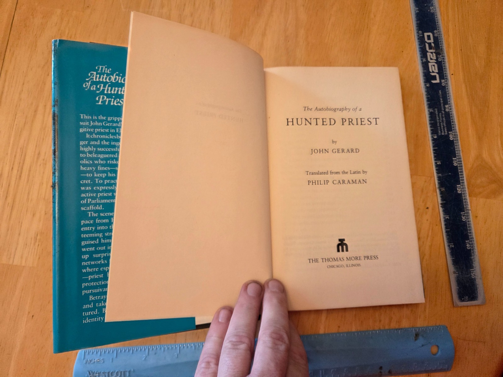 Autobiography of a Hunted Priest by John Gerard (1988, Hardcover)