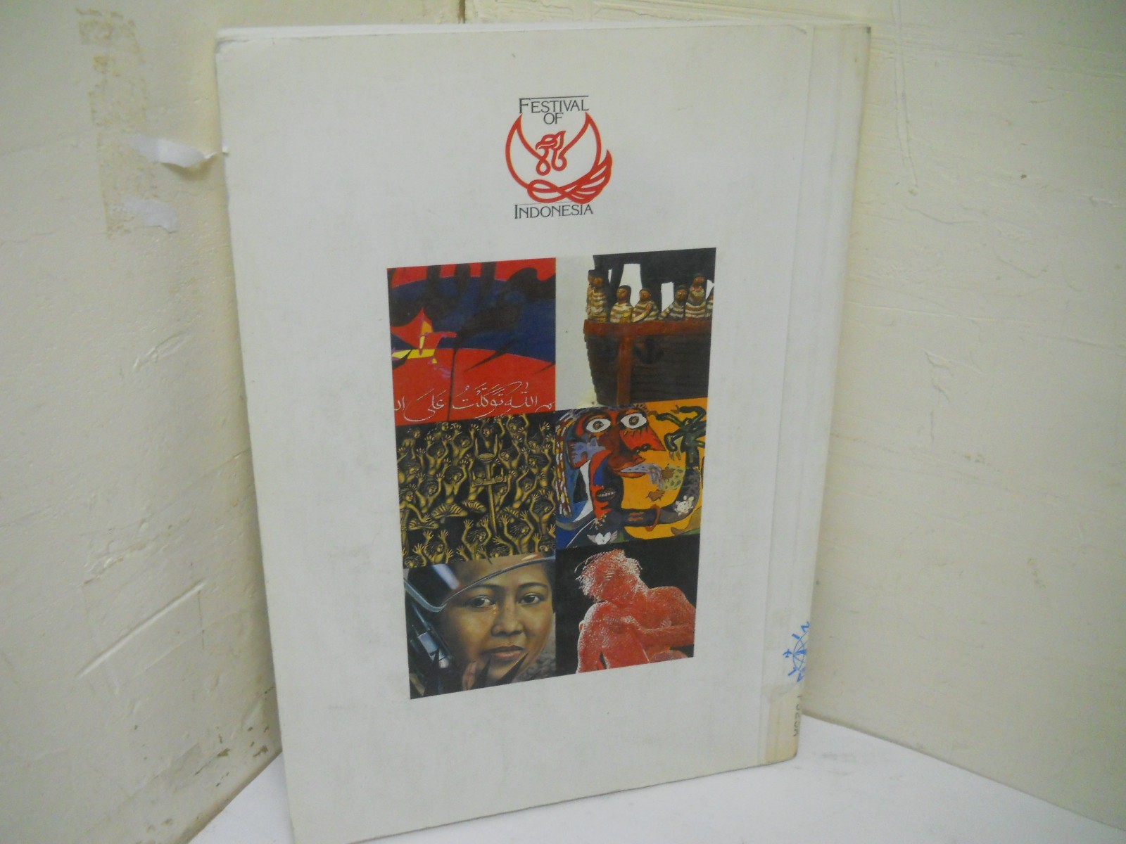 MODERN INDONESIAN ART 1945=-1990 ~ VG Ex-Lib TPB~ Ships boxed